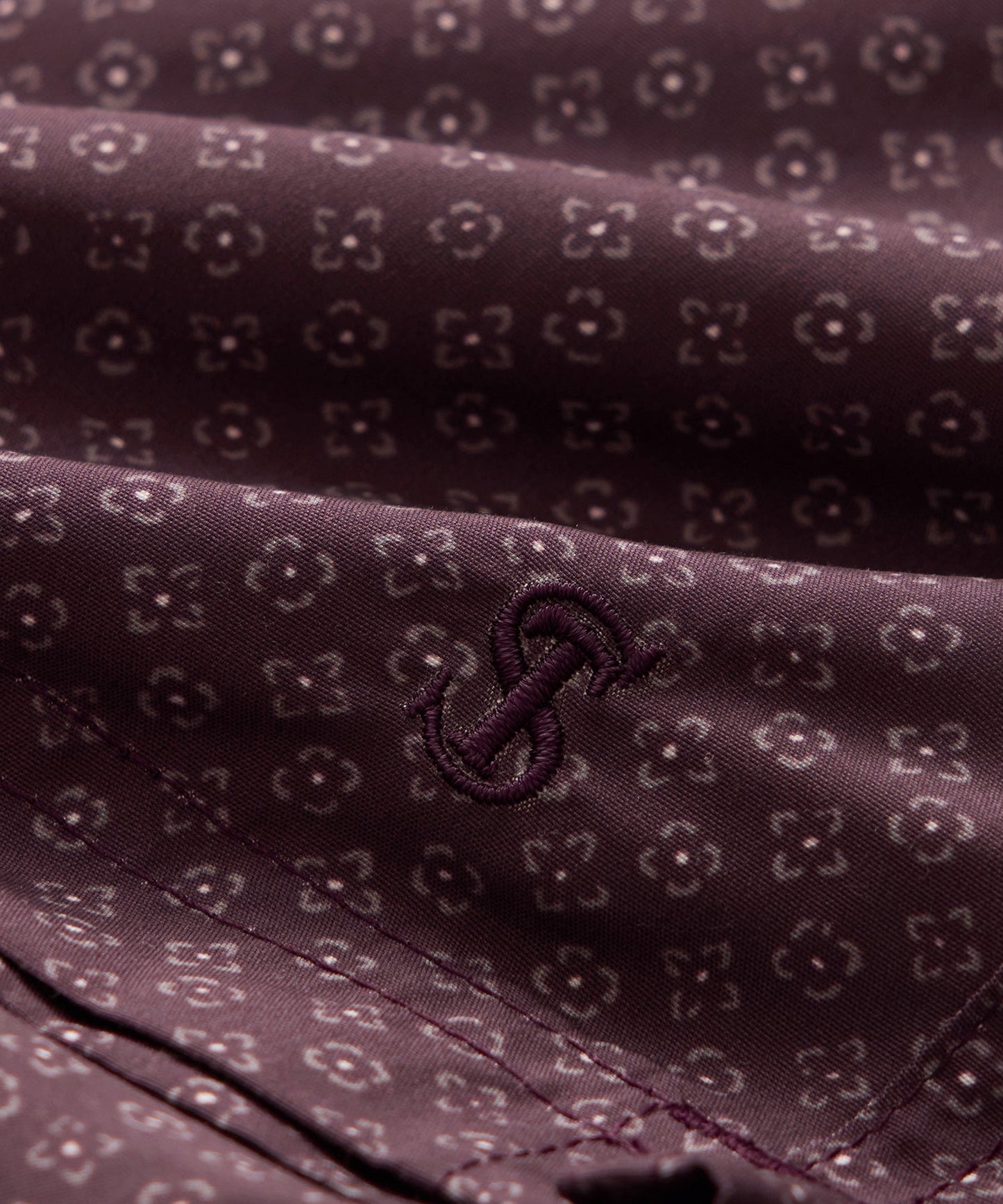 Todd Snyder 5" Montauk Swim Trunk in Merlot Merlot Geo