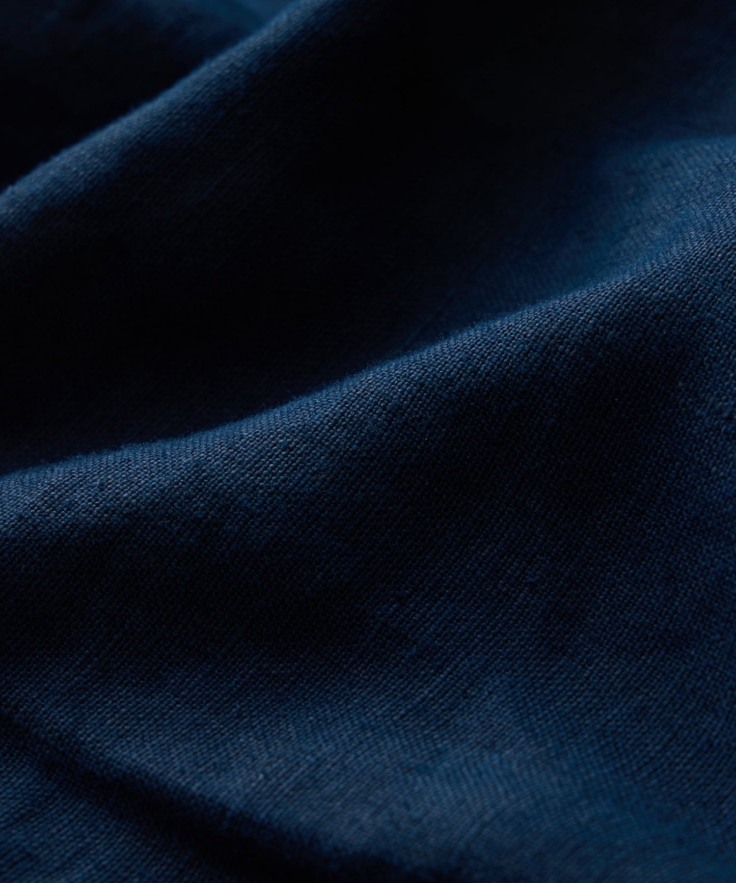 Todd Snyder 5" Linen Beachcomber Short in Navy Navy