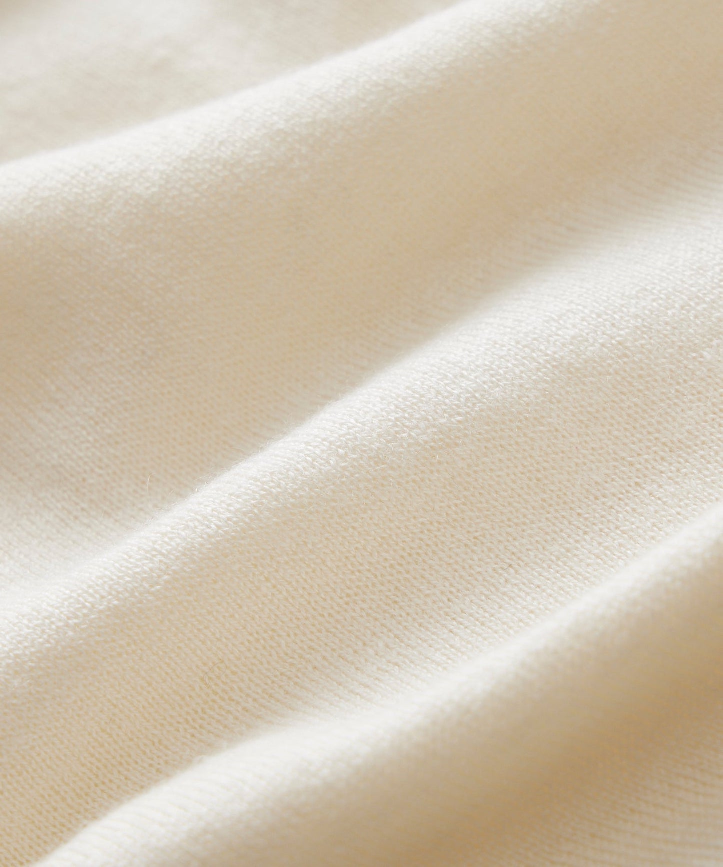 Todd Snyder Silk-Cashmere Crewneck Sweater in Off White Bisque