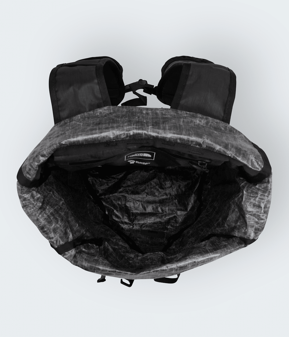 The North Face | Summit Series AMK 25L Pack