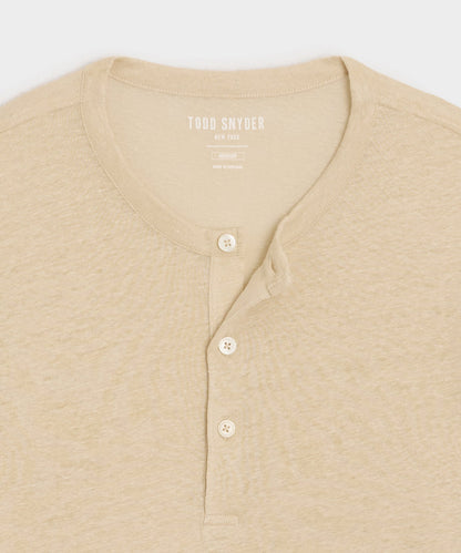 Todd Snyder Linen Henley in Sand Dollar Sand Dollar