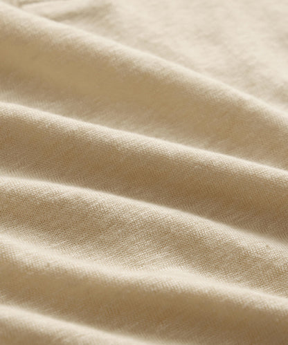 Todd Snyder Linen Henley in Sand Dollar Sand Dollar