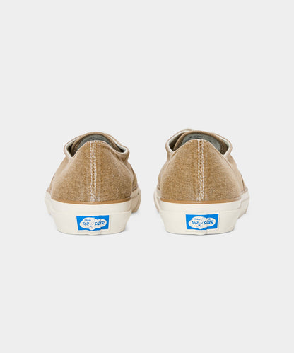 Todd Snyder Sperry x Todd Snyder x Mister Rogers’ Neighborhood CVO Sneaker in Bronze Brown Bronze Brown
