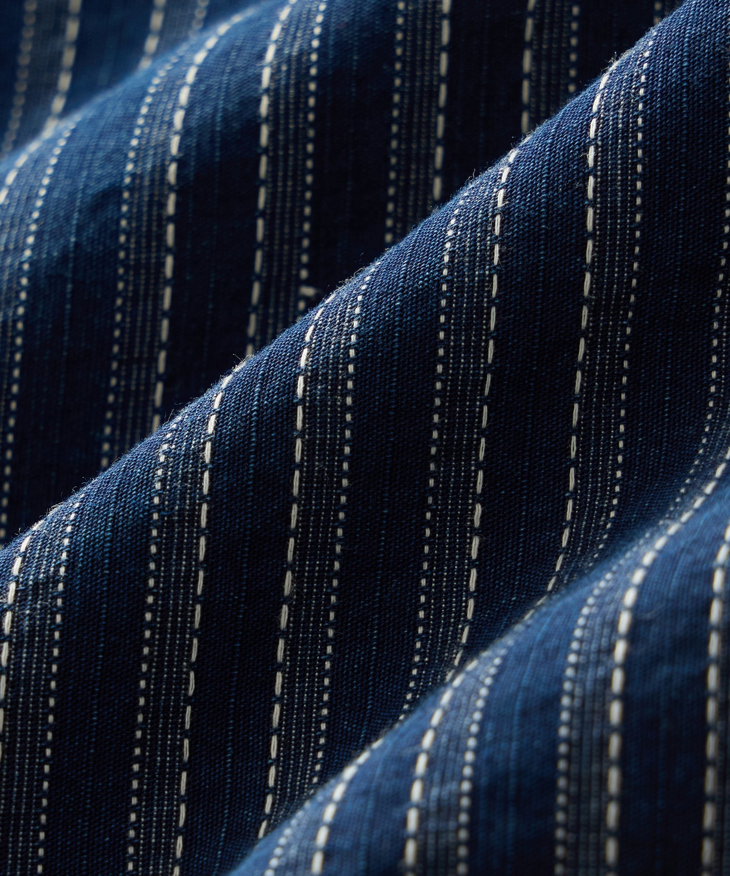 Todd Snyder 5" Cotton Beachcomber Short in Indigo Stripe Indigo