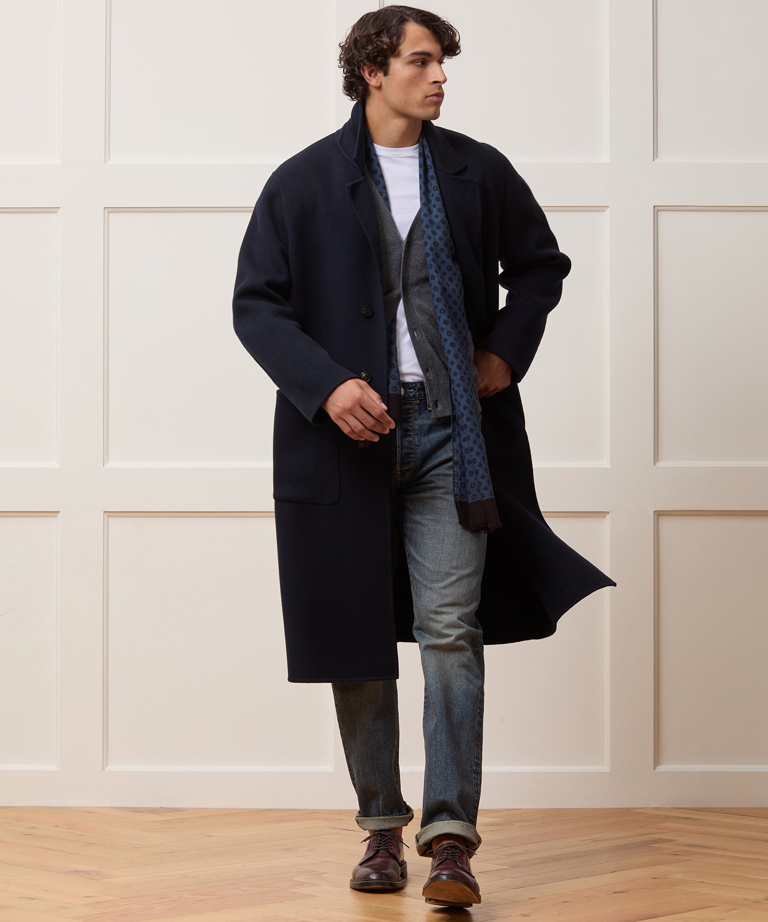 Todd Snyder Italian Cashmere Topcoat in Navy Navy