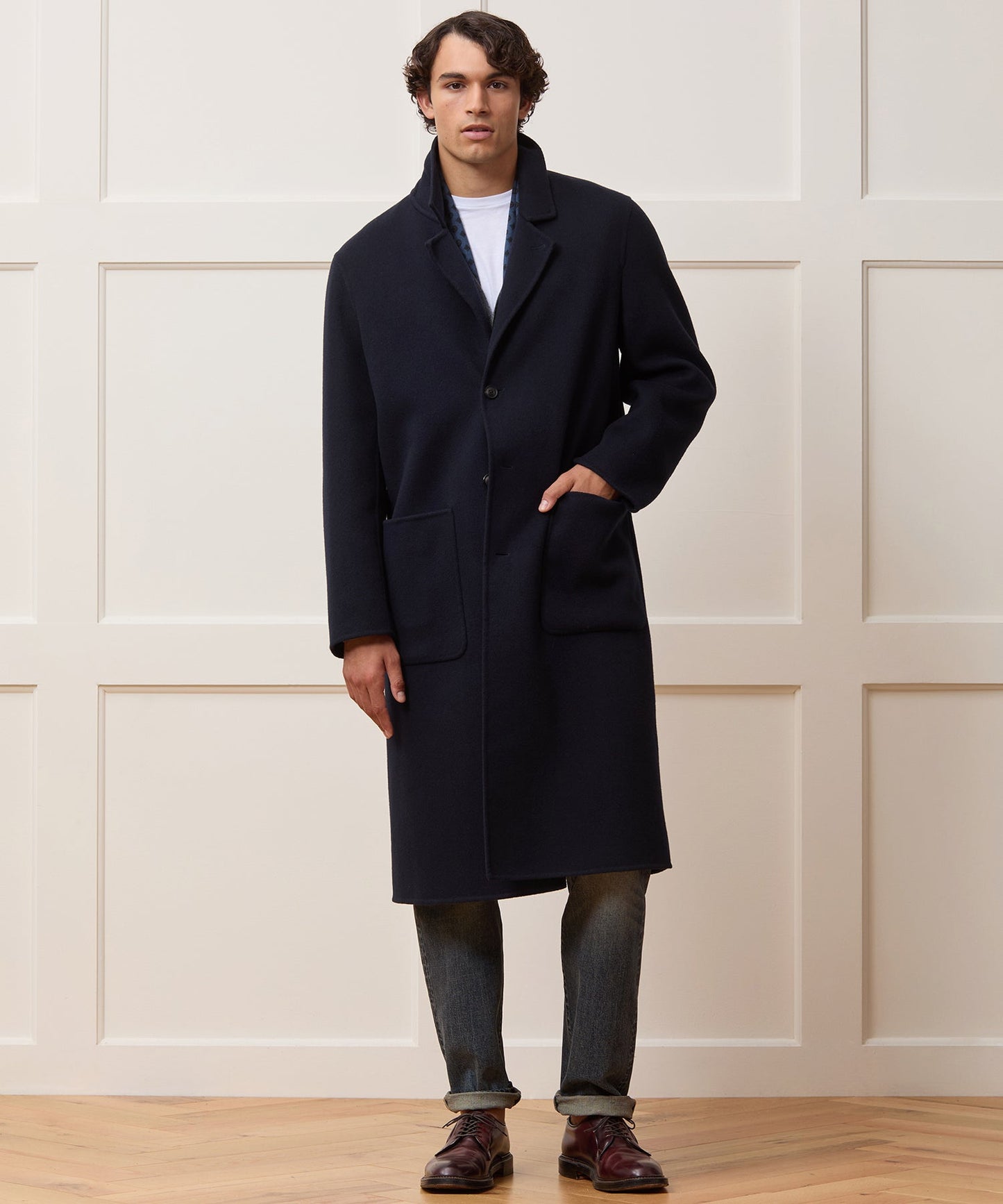 Todd Snyder Italian Cashmere Topcoat in Navy Navy