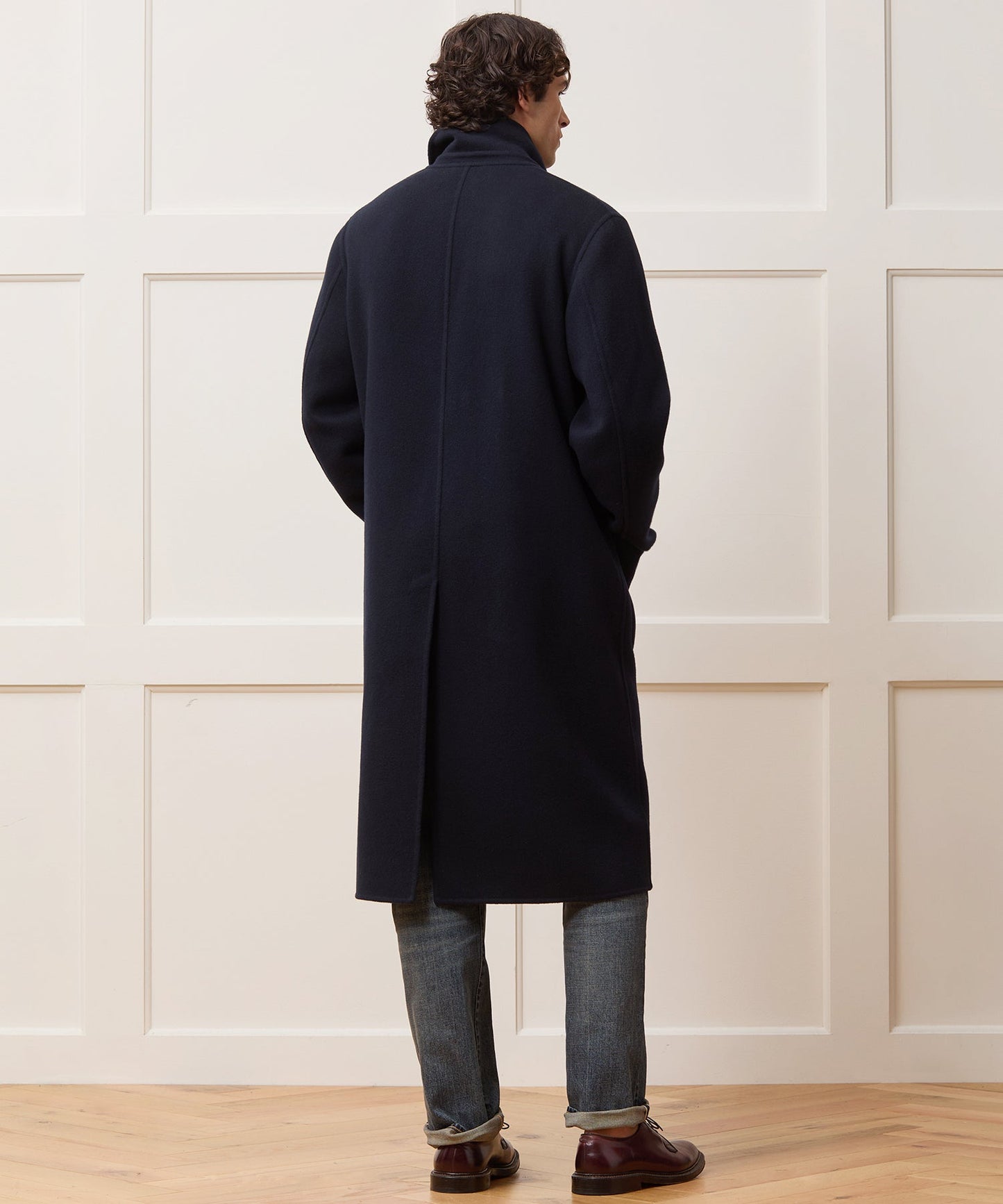 Todd Snyder Italian Cashmere Topcoat in Navy Navy