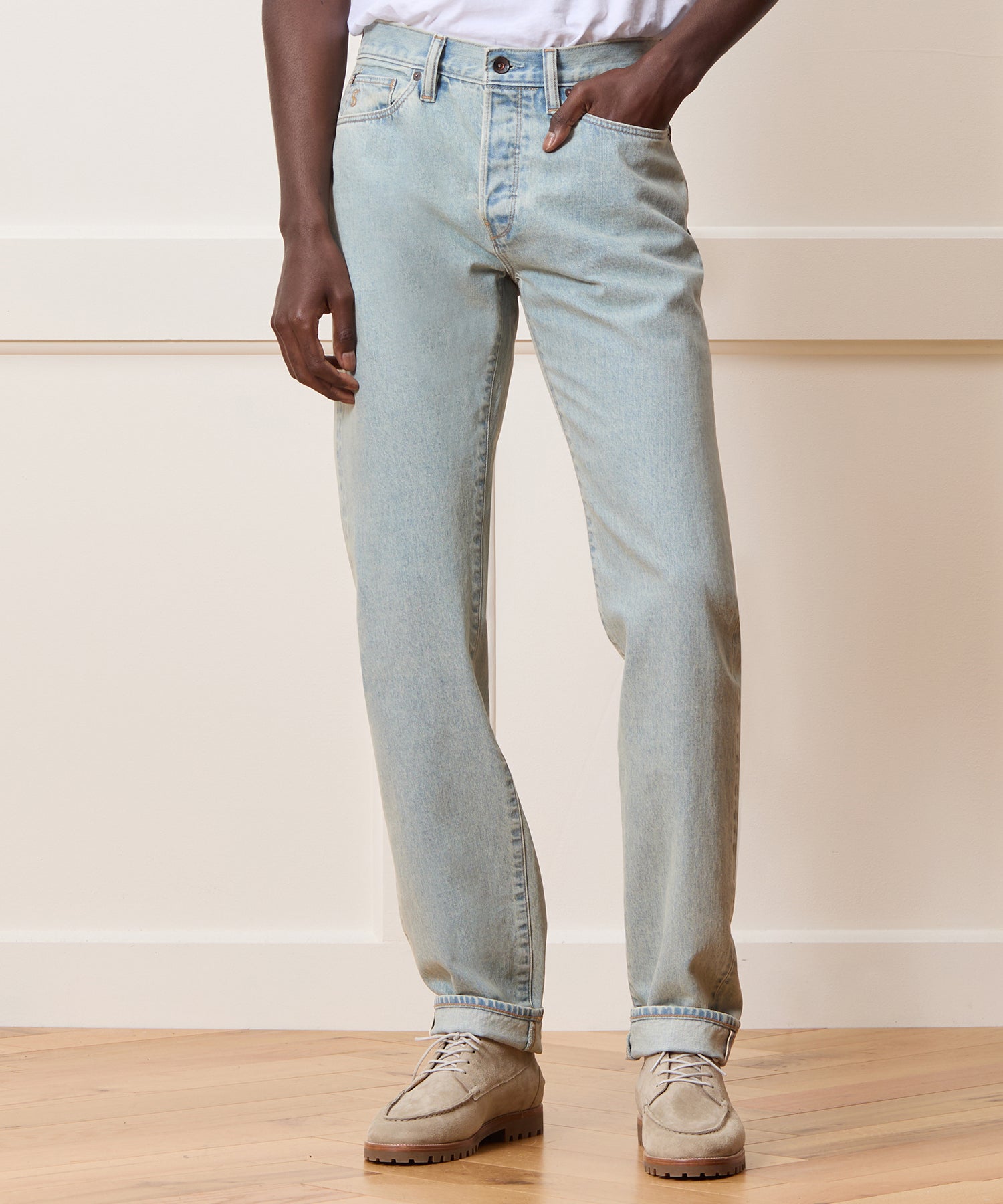 Todd Snyder Slim Selvedge Jean in Faded Light Indigo Light Indigo