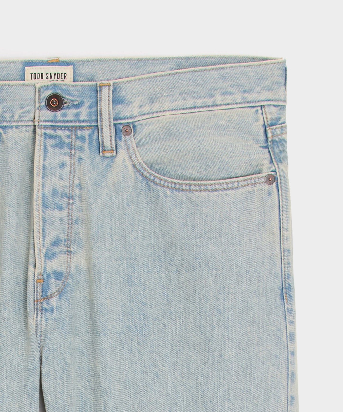 Todd Snyder Slim Selvedge Jean in Faded Light Indigo Light Indigo