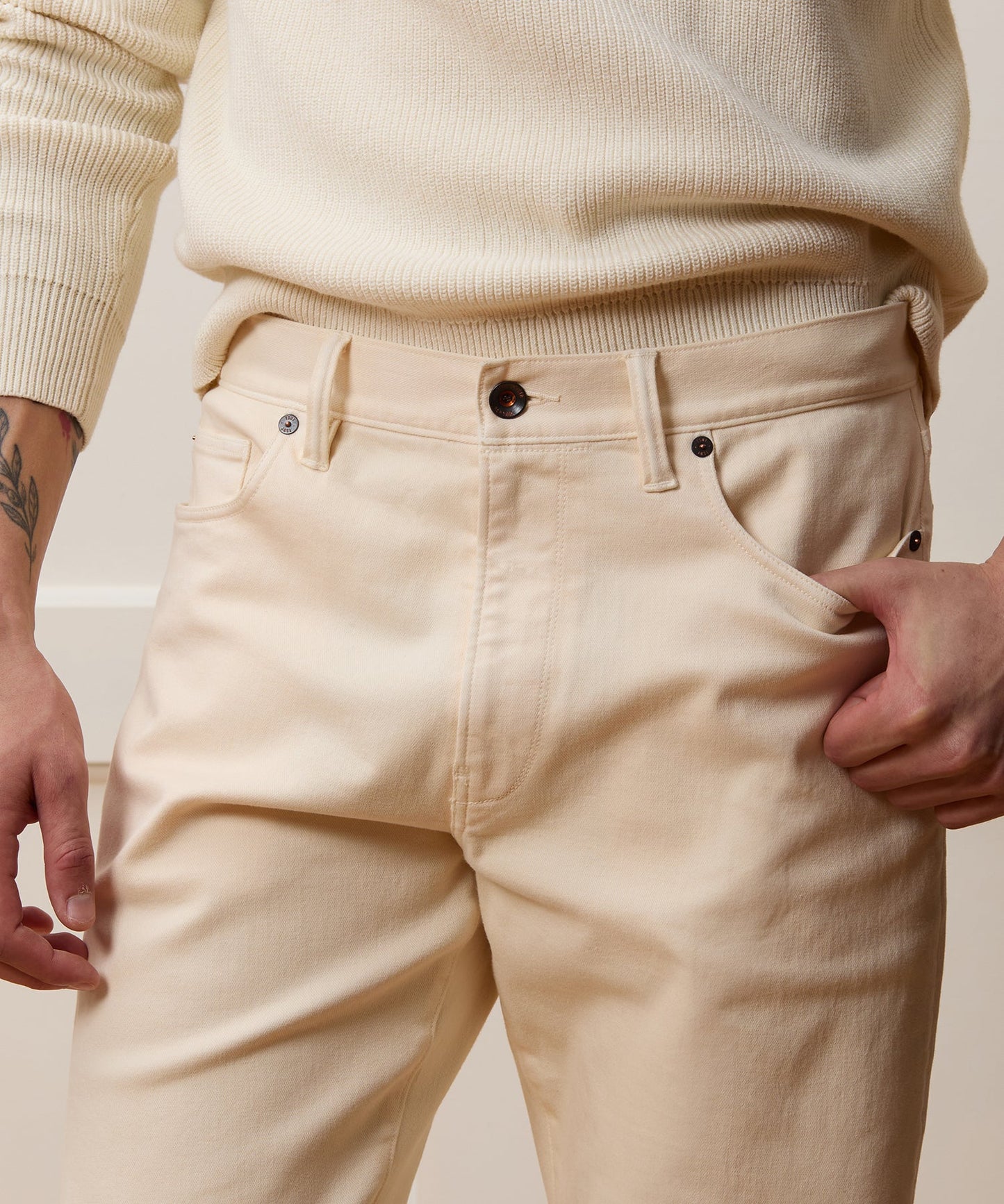 Todd Snyder Vintage Straight Fit 5-Pocket Chino in Canvas Canvas