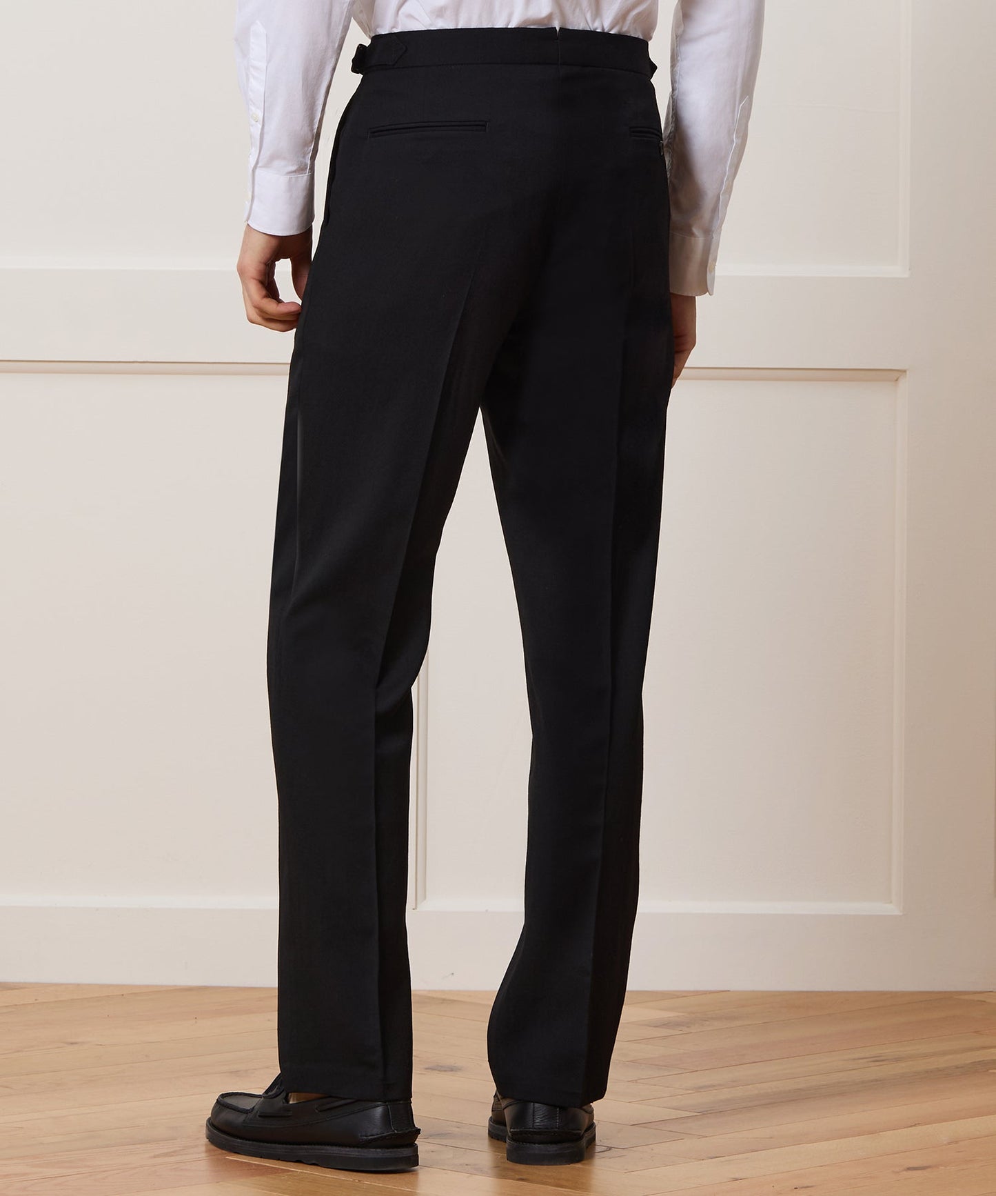 Todd Snyder Italian Gabardine Side Tab Trouser in Black Black