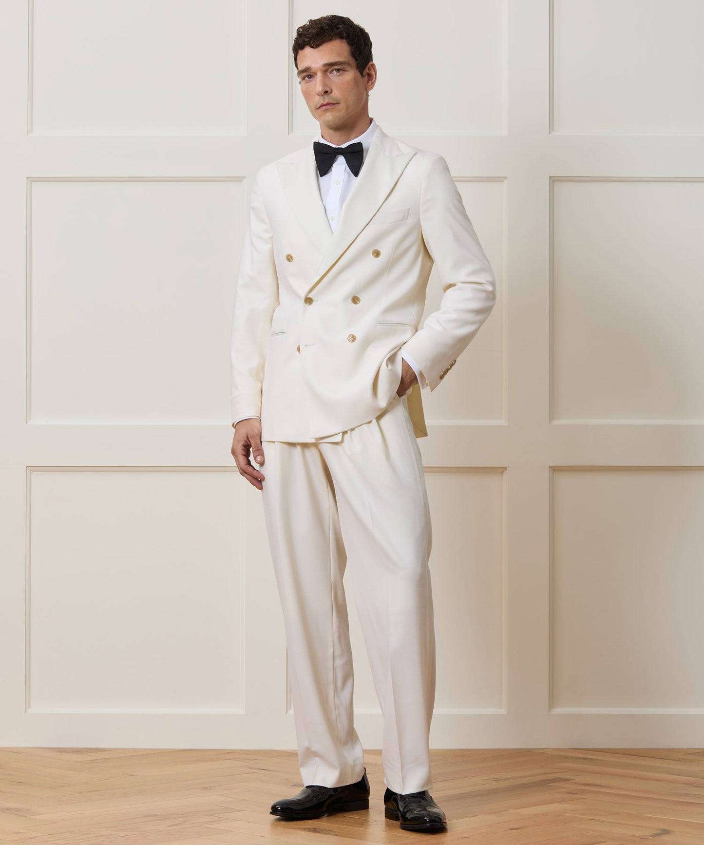 Todd Snyder Italian Wool Double-Breasted Tuxedo Jacket Ivory
