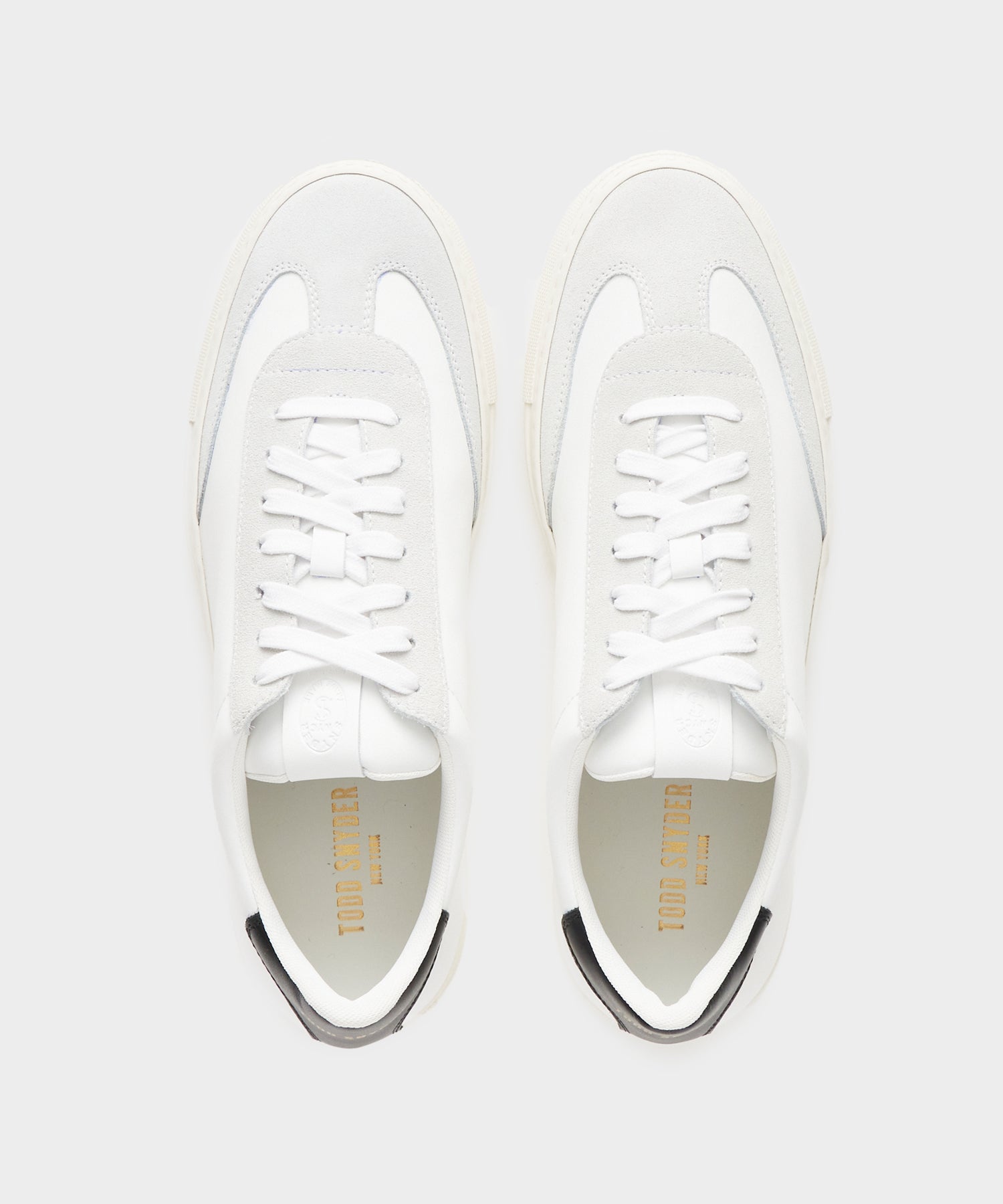 Todd Snyder Tuscan Low Profile Sneaker in White White