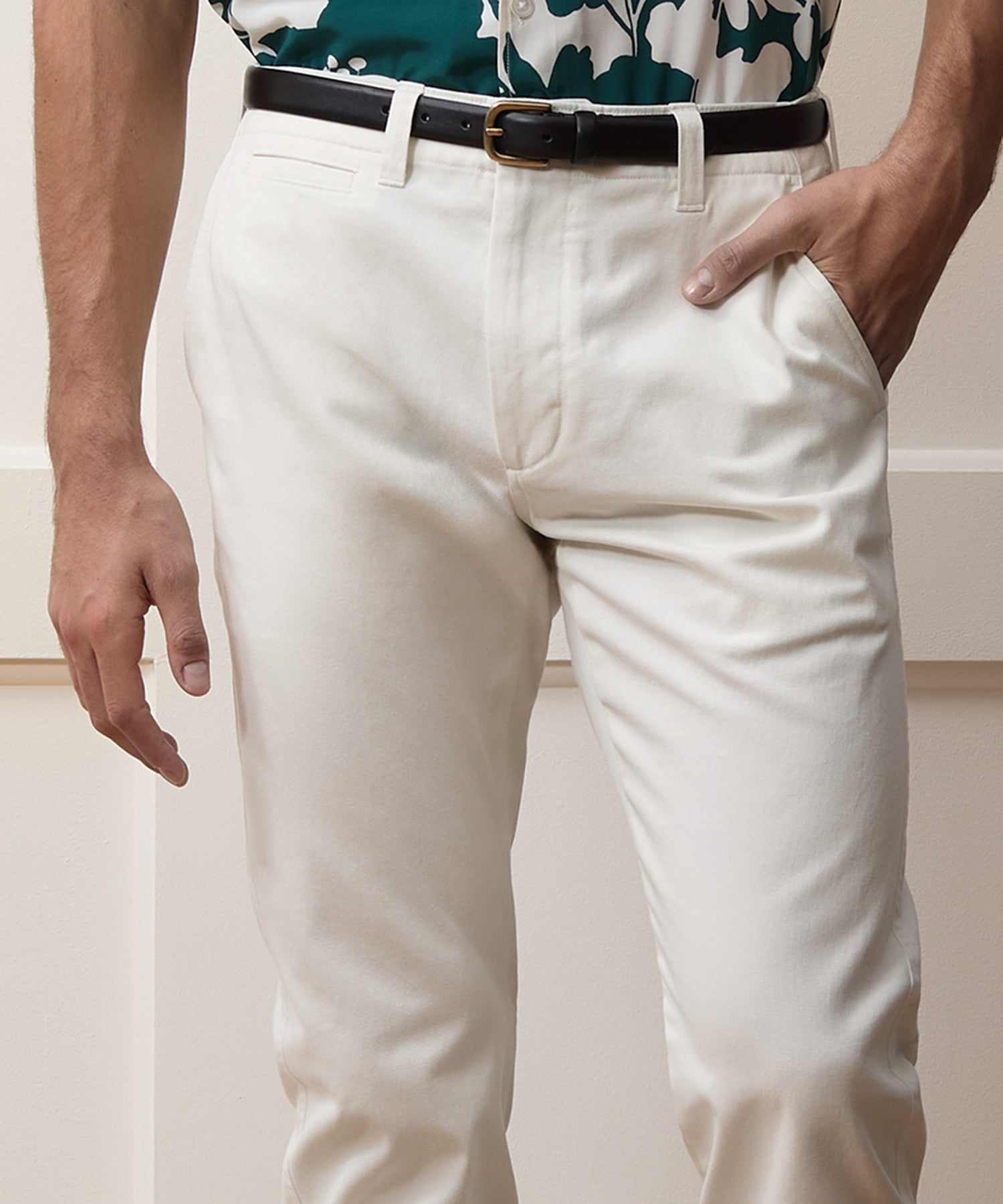 Todd Snyder Straight Fit Favorite Chino in White White