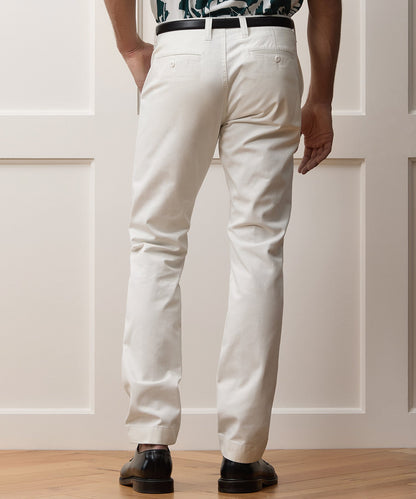 Todd Snyder Straight Fit Favorite Chino in White White