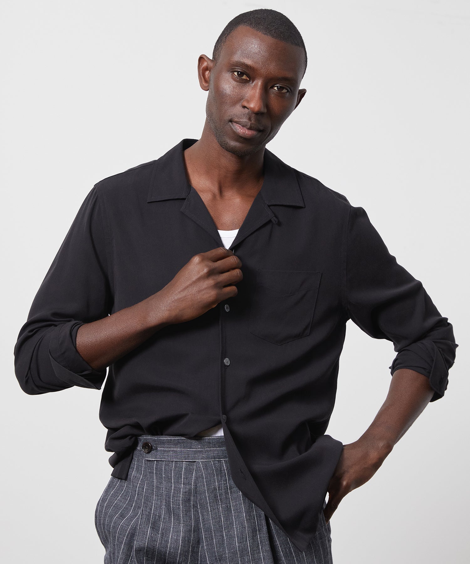 Todd Snyder Slim Fit Rayon Hollywood Shirt in Blacktop Blacktop