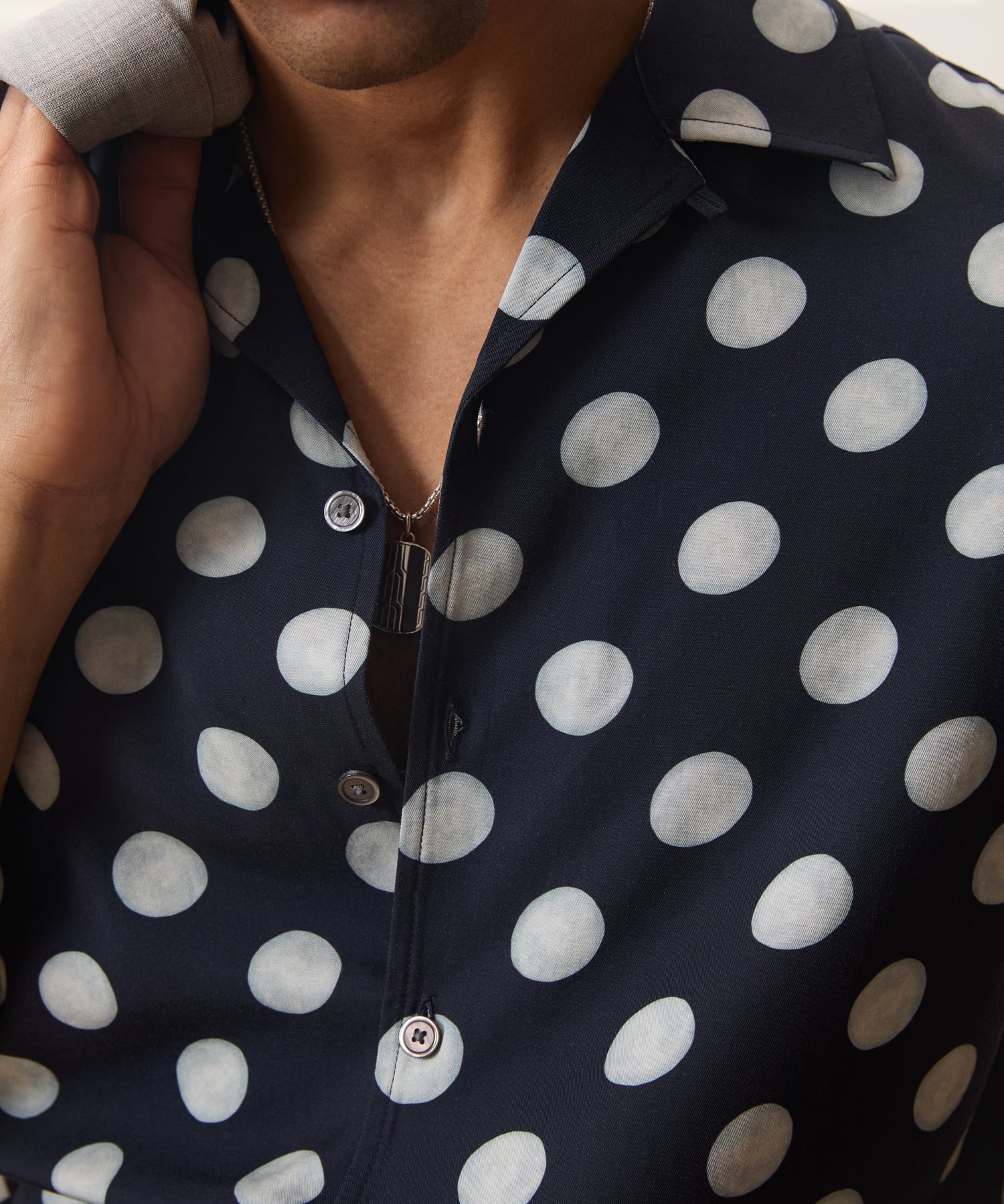 Todd Snyder Polka Dot Capri Shirt in Navy Navy
