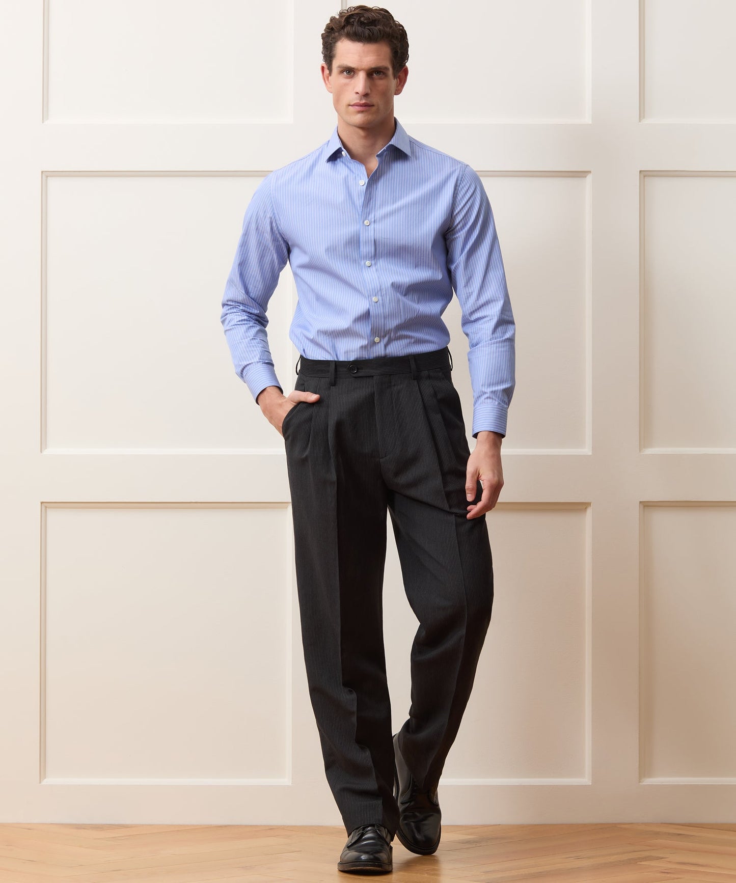 Todd Snyder Italian Striped Linen Wythe Trouser in Black Stripe Black