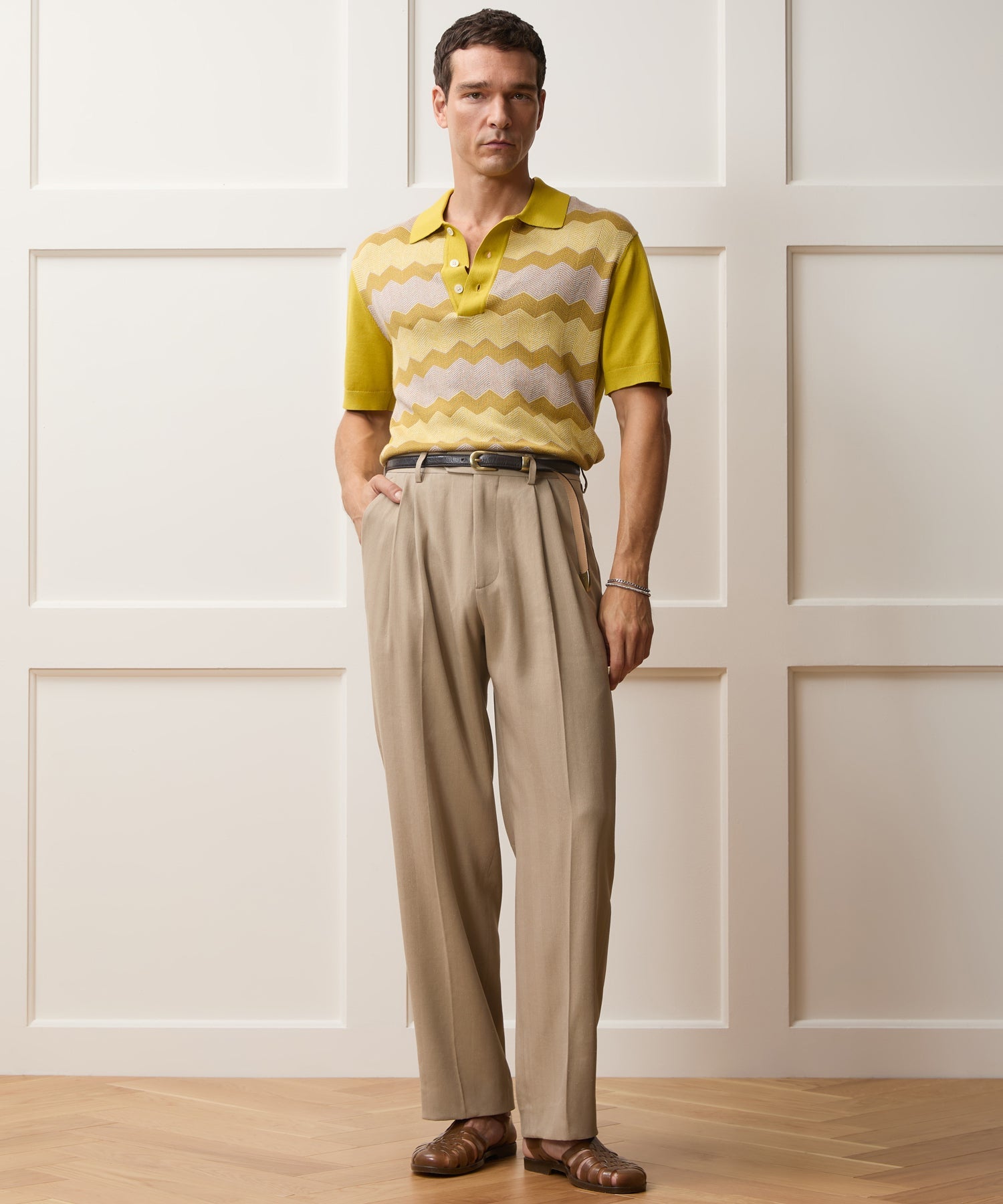 Todd Snyder Italian Linen-Silk Herringbone Wythe Trouser in Beige Beige