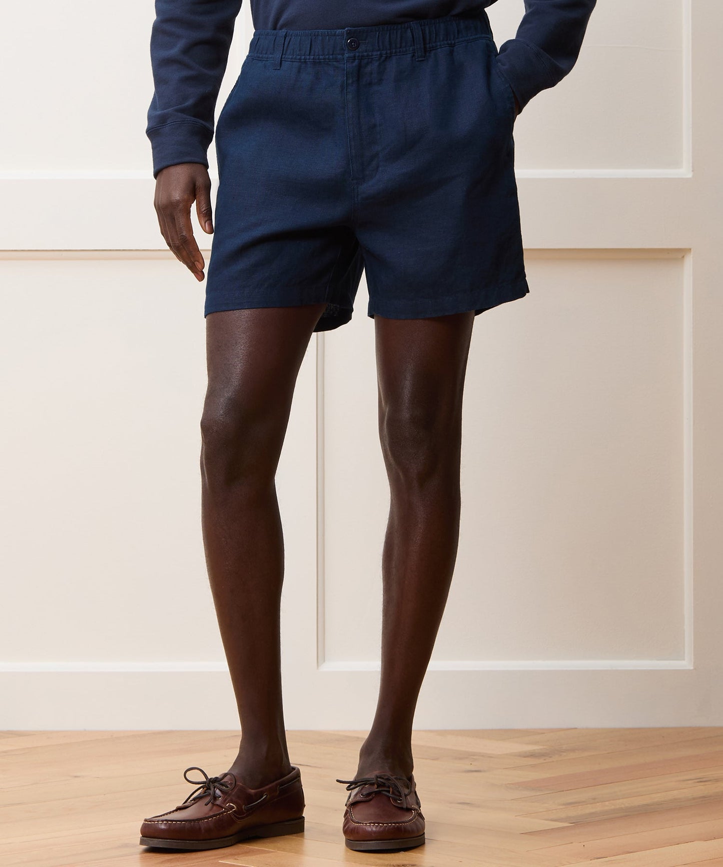 Todd Snyder 5" Linen Beachcomber Short in Navy Navy