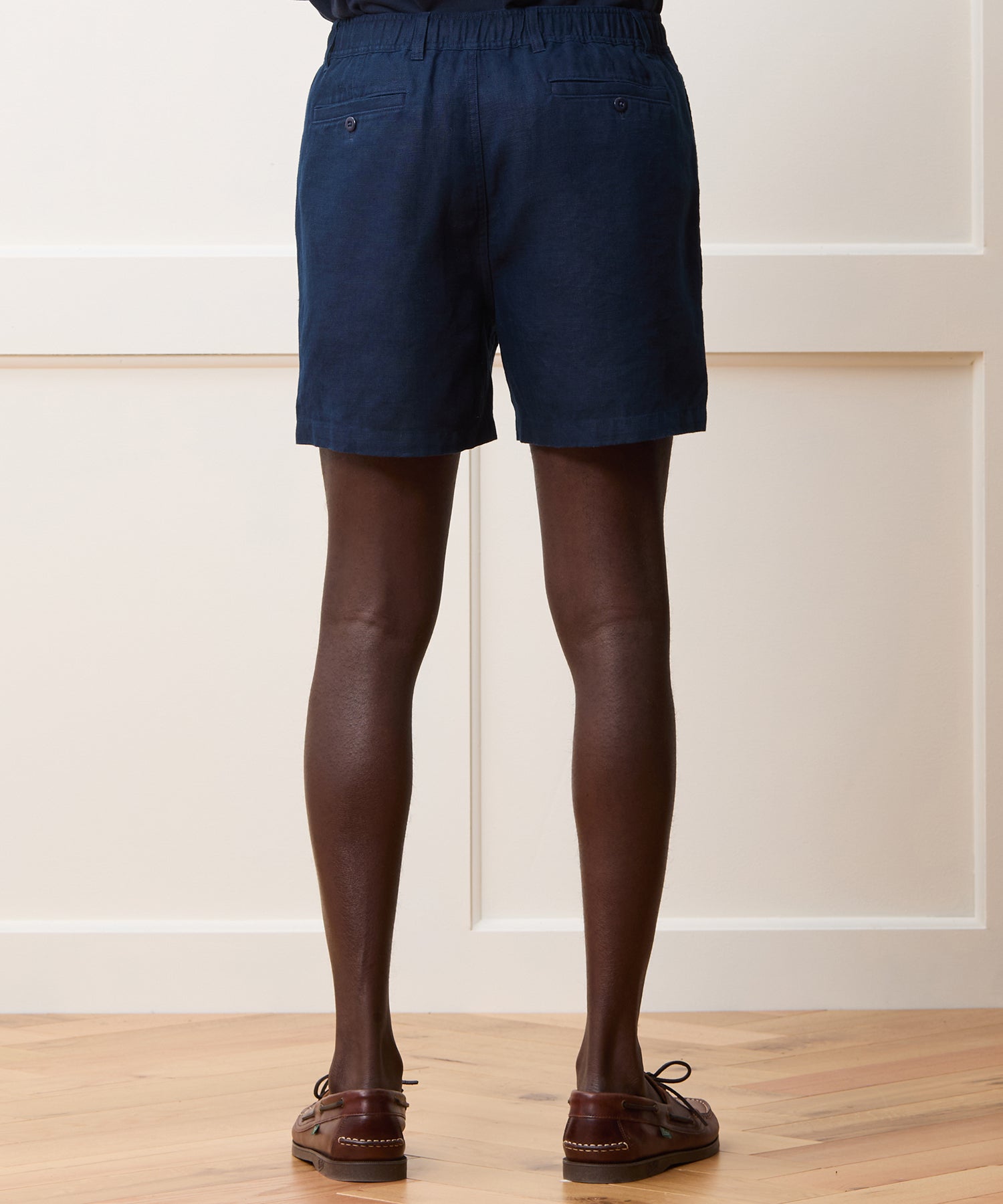 Todd Snyder 5" Linen Beachcomber Short in Navy Navy