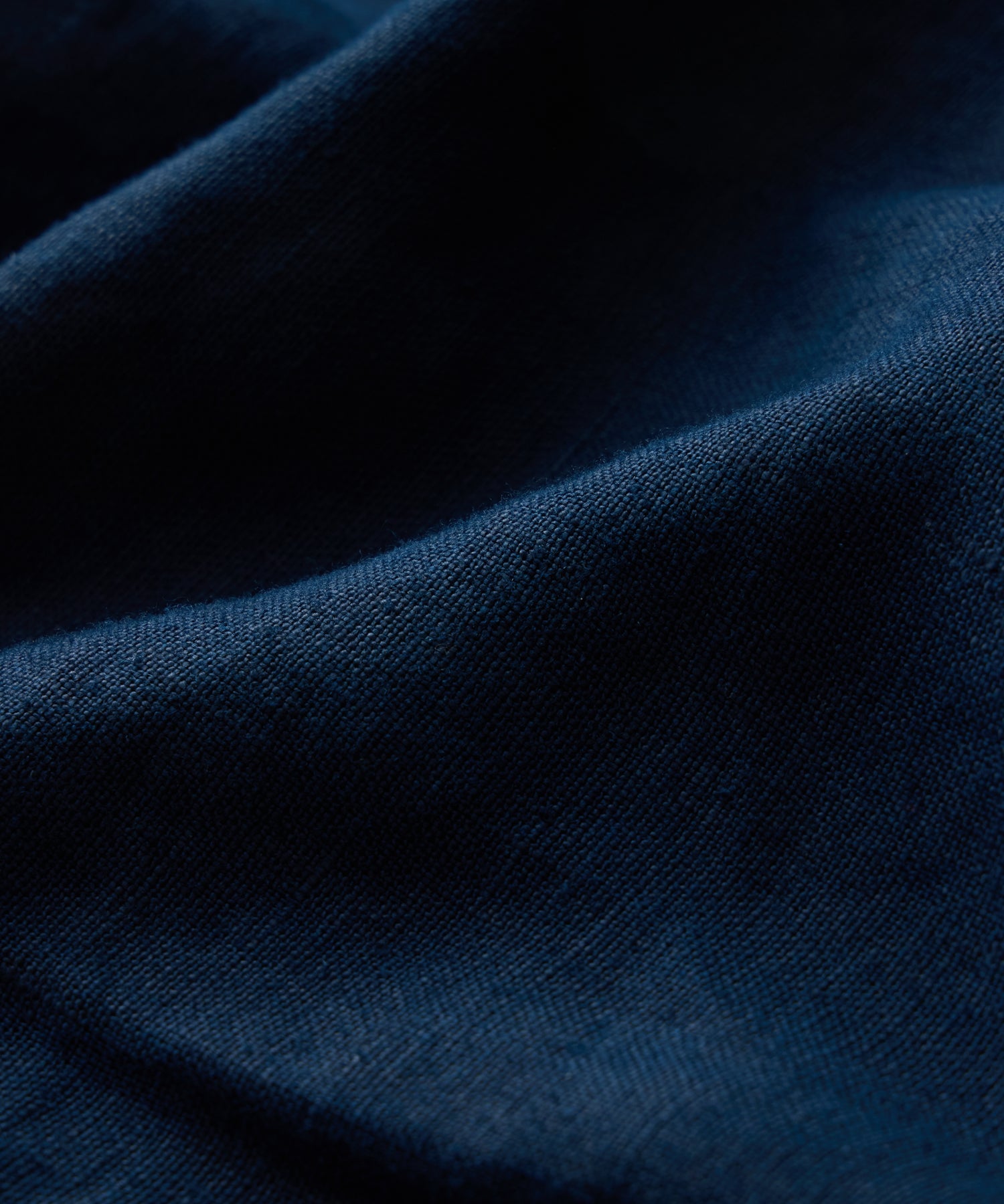 Todd Snyder 5" Linen Beachcomber Short in Navy Navy