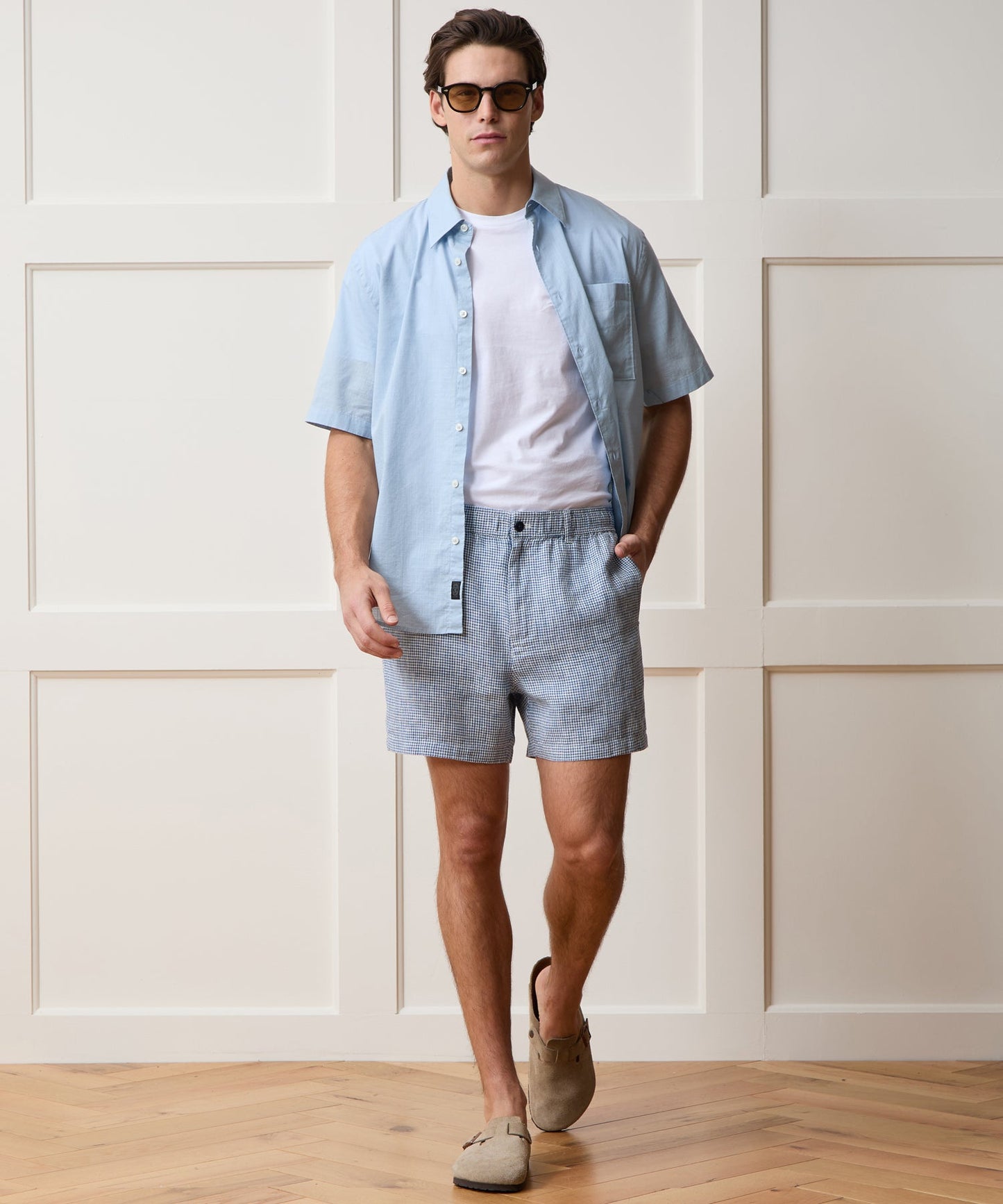 Todd Snyder 5" Linen Beachcomber Short in Navy Navy