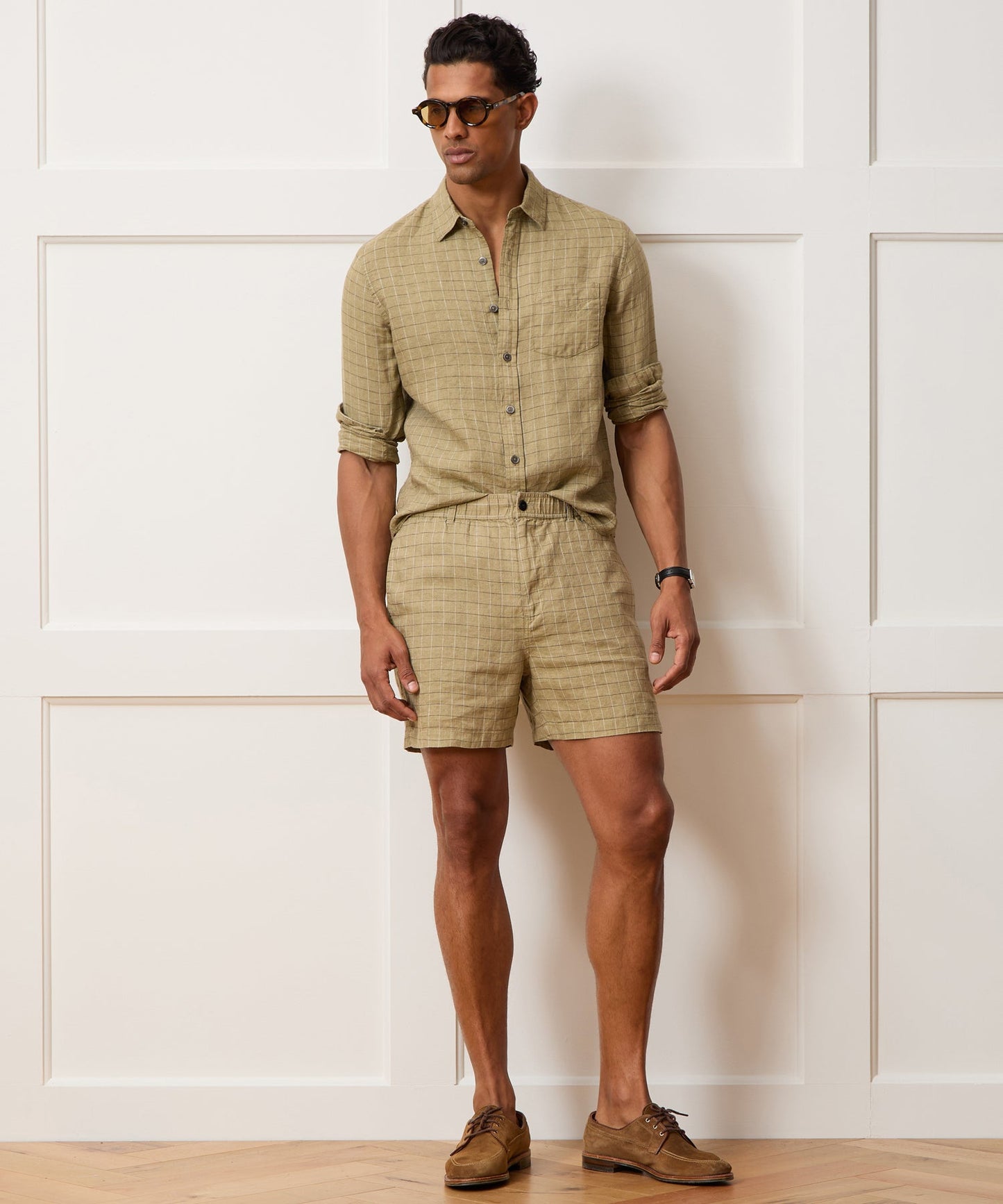 Todd Snyder 5" Linen Beachcomber Short in Light Sage Light Sage