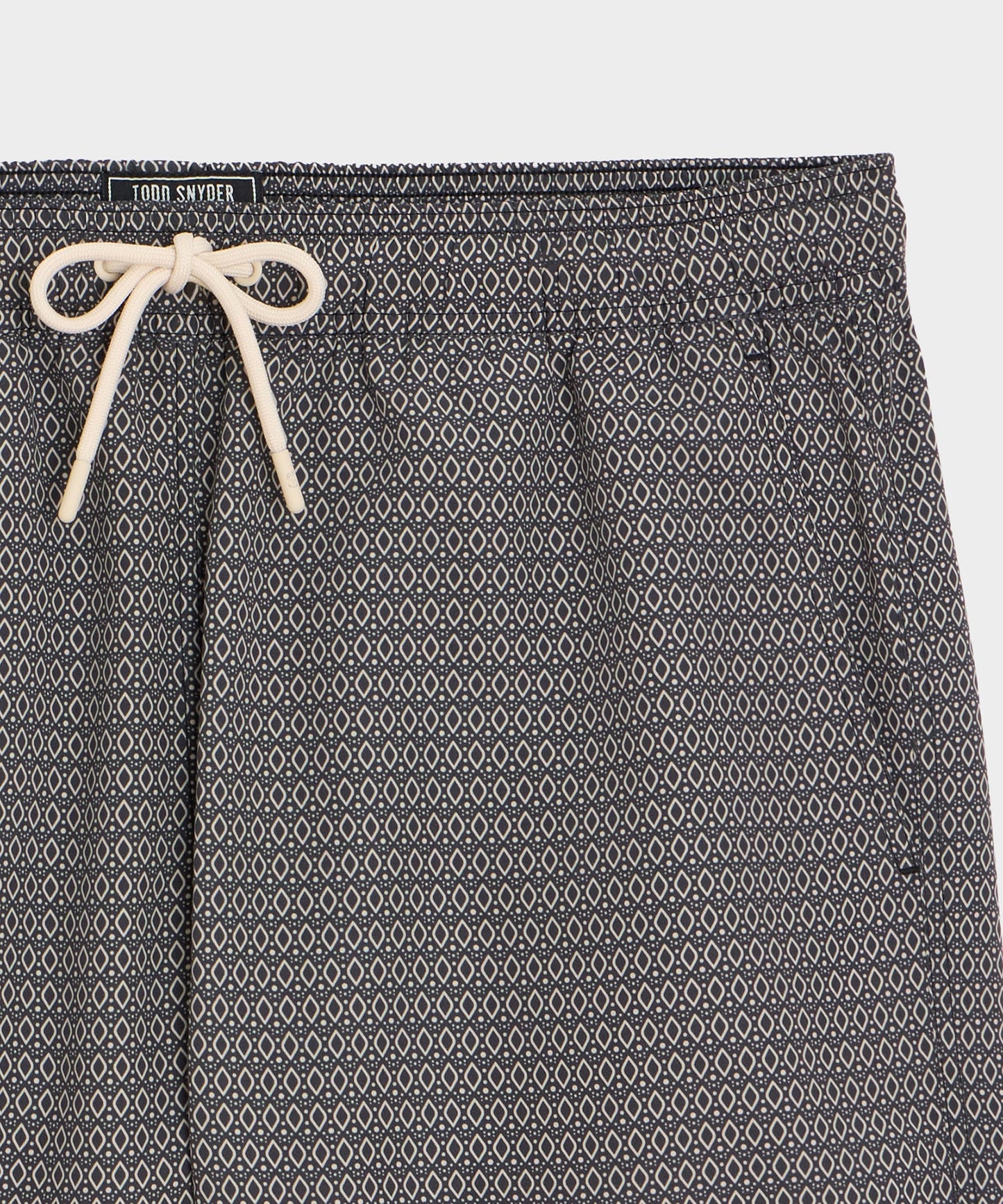 Todd Snyder 5" Montauk Swim Trunk in Black Diamond Black