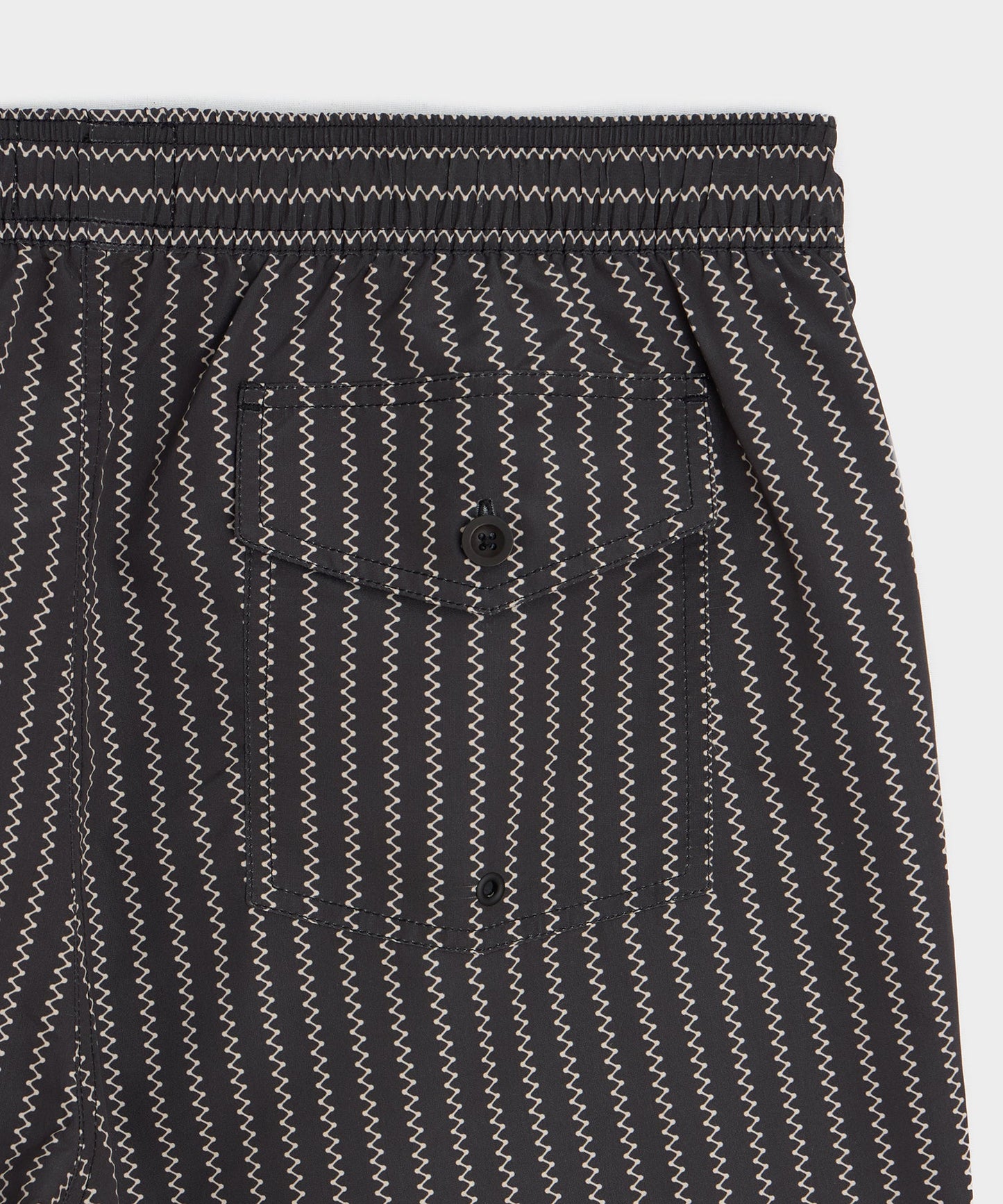 Todd Snyder 5" Montauk Swim Trunk in Black Stripe Black