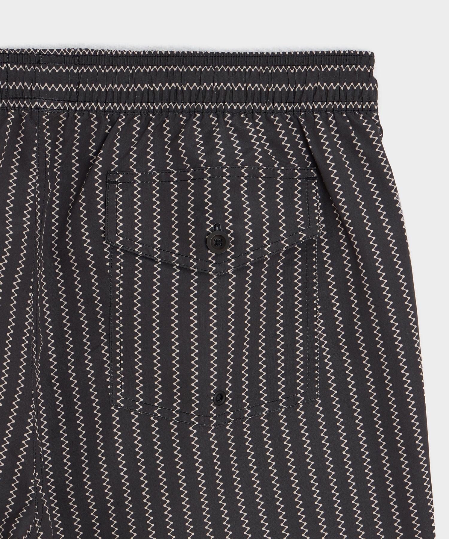 Todd Snyder 5" Montauk Swim Trunk in Black Stripe Black