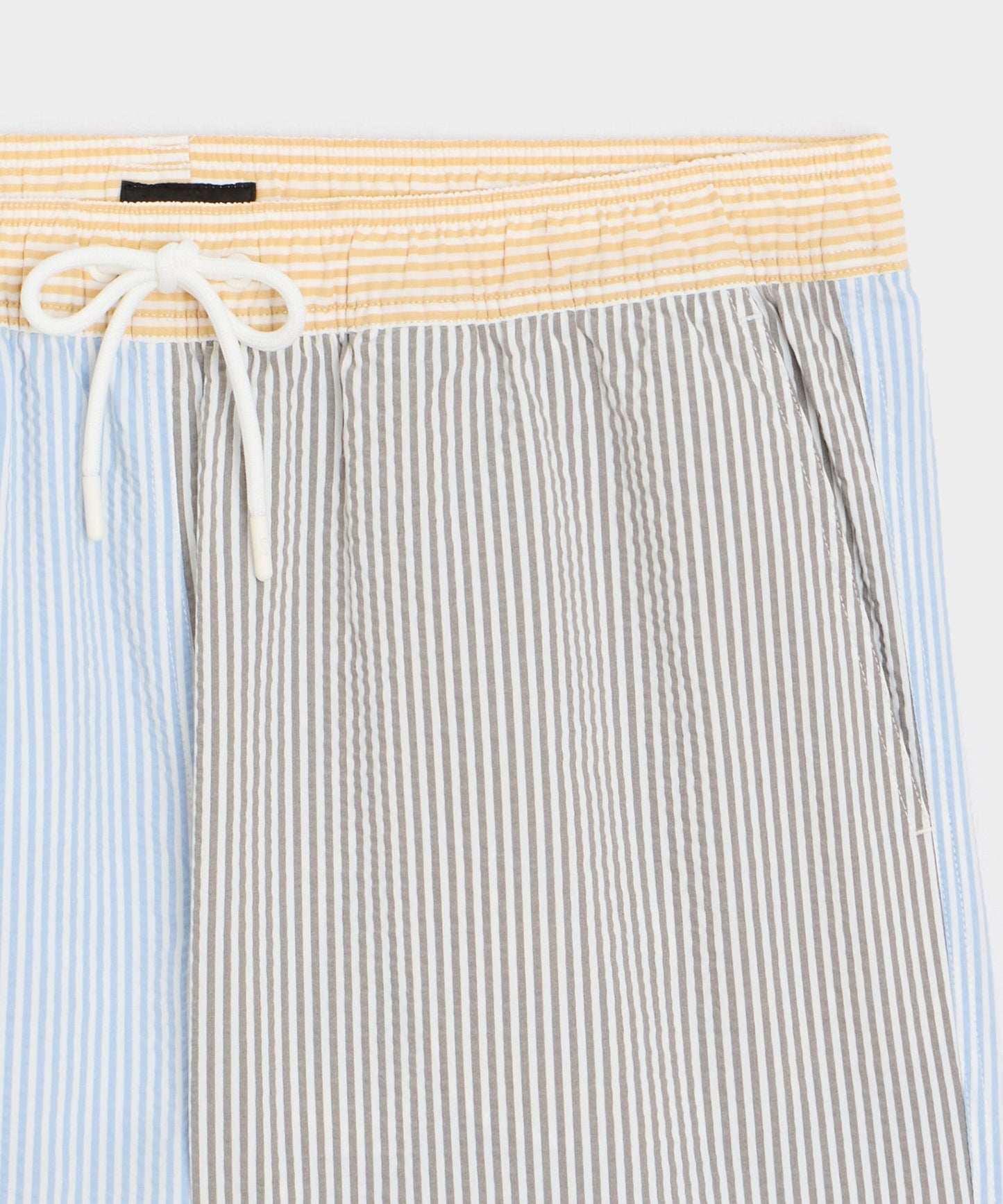 Todd Snyder 5" Seersucker Montauk Swim Trunk in Multi Stripe Multi