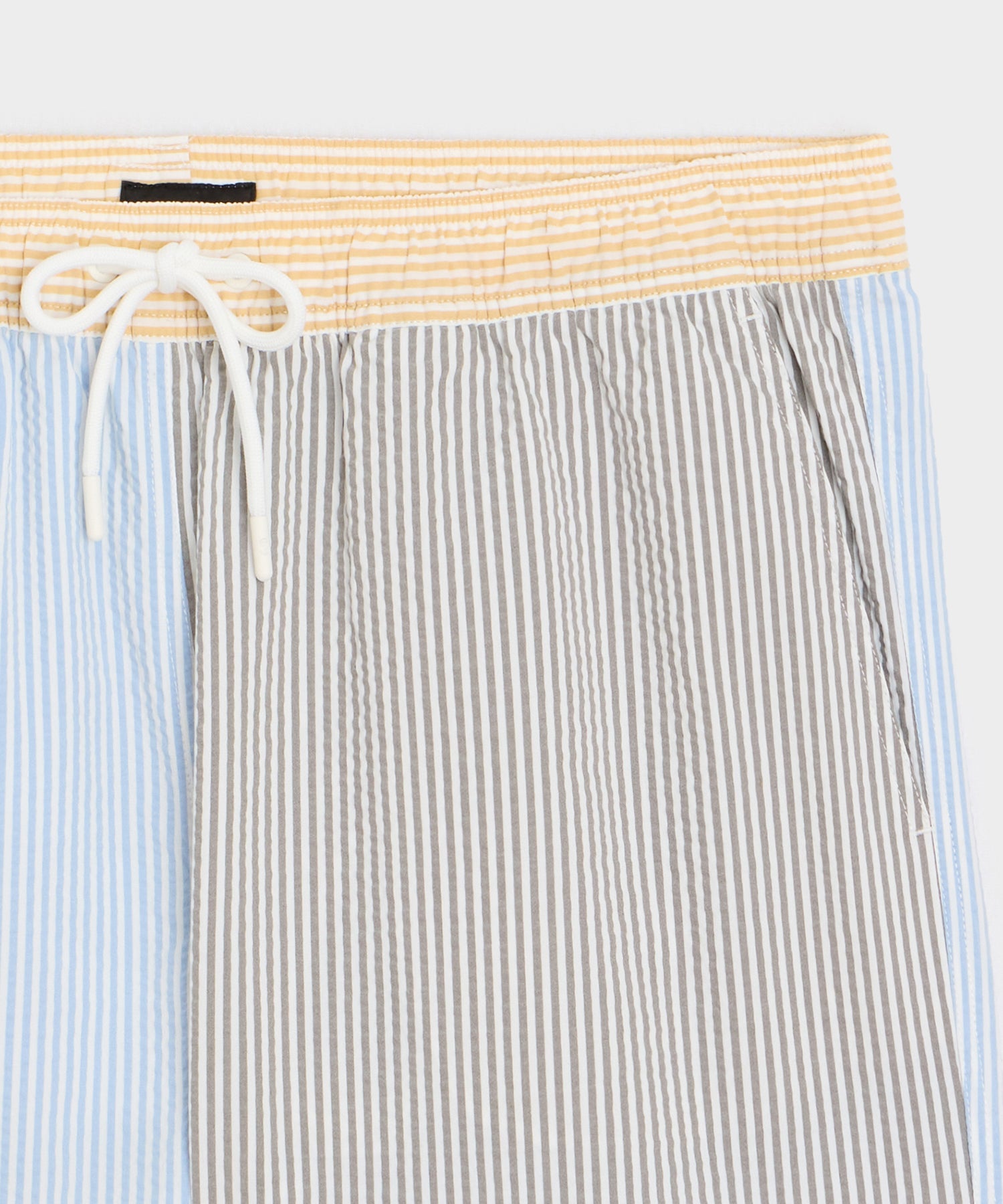 Todd Snyder 5" Seersucker Montauk Swim Trunk in Multi Stripe Multi