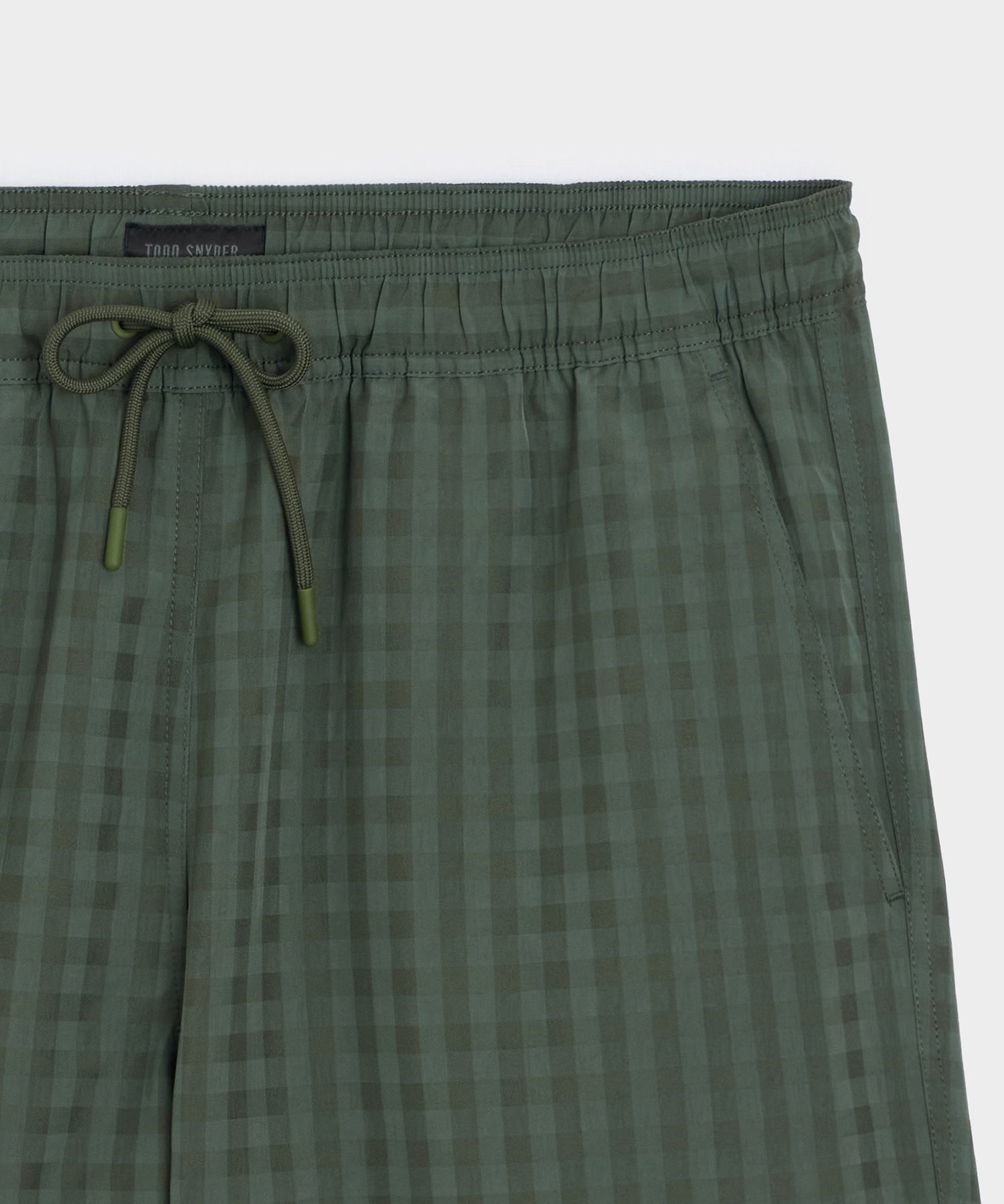 Todd Snyder 5" Seersucker Montauk Swim Trunk in Olive Olive