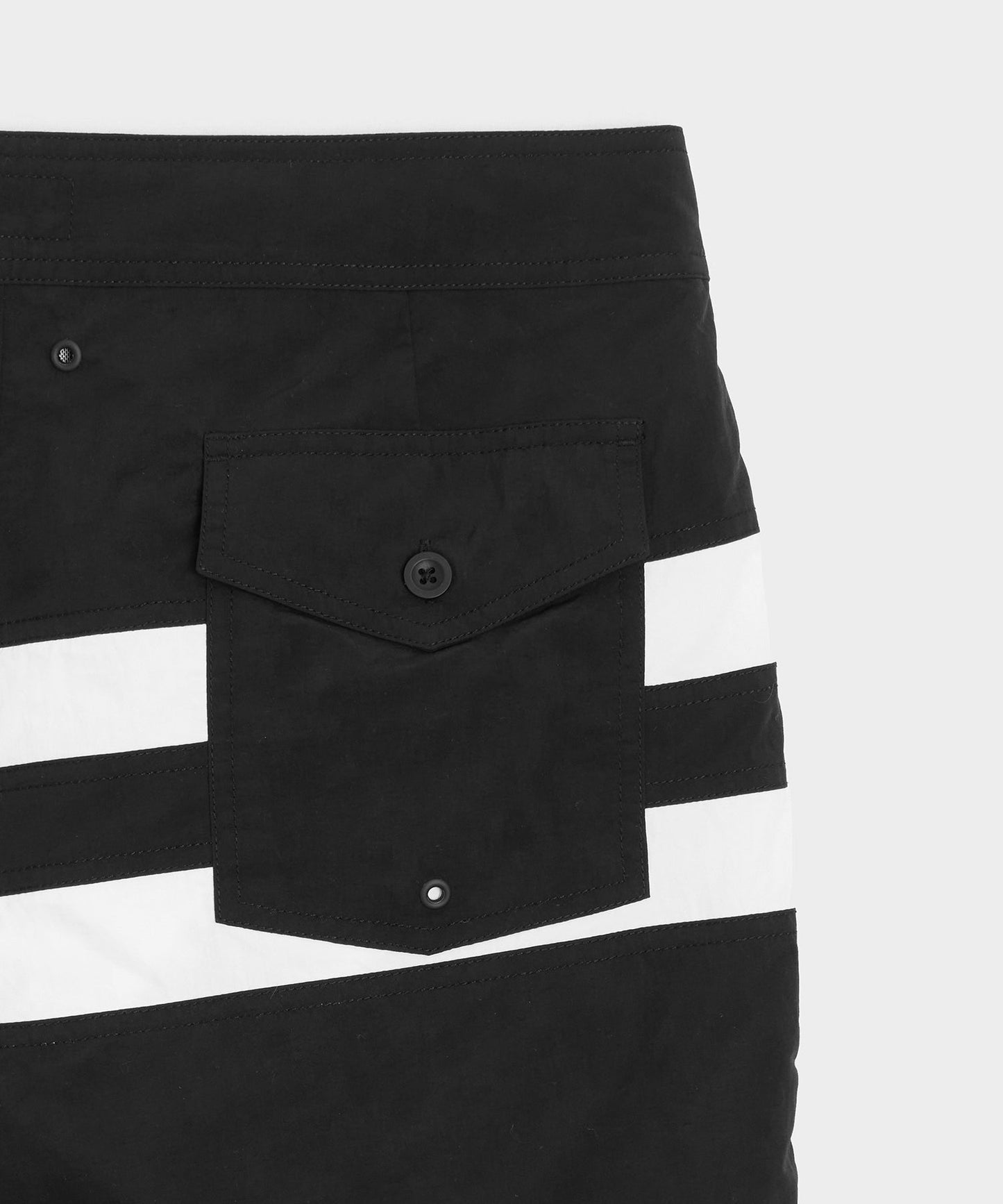 Todd Snyder 7" Boardshort in Black Black