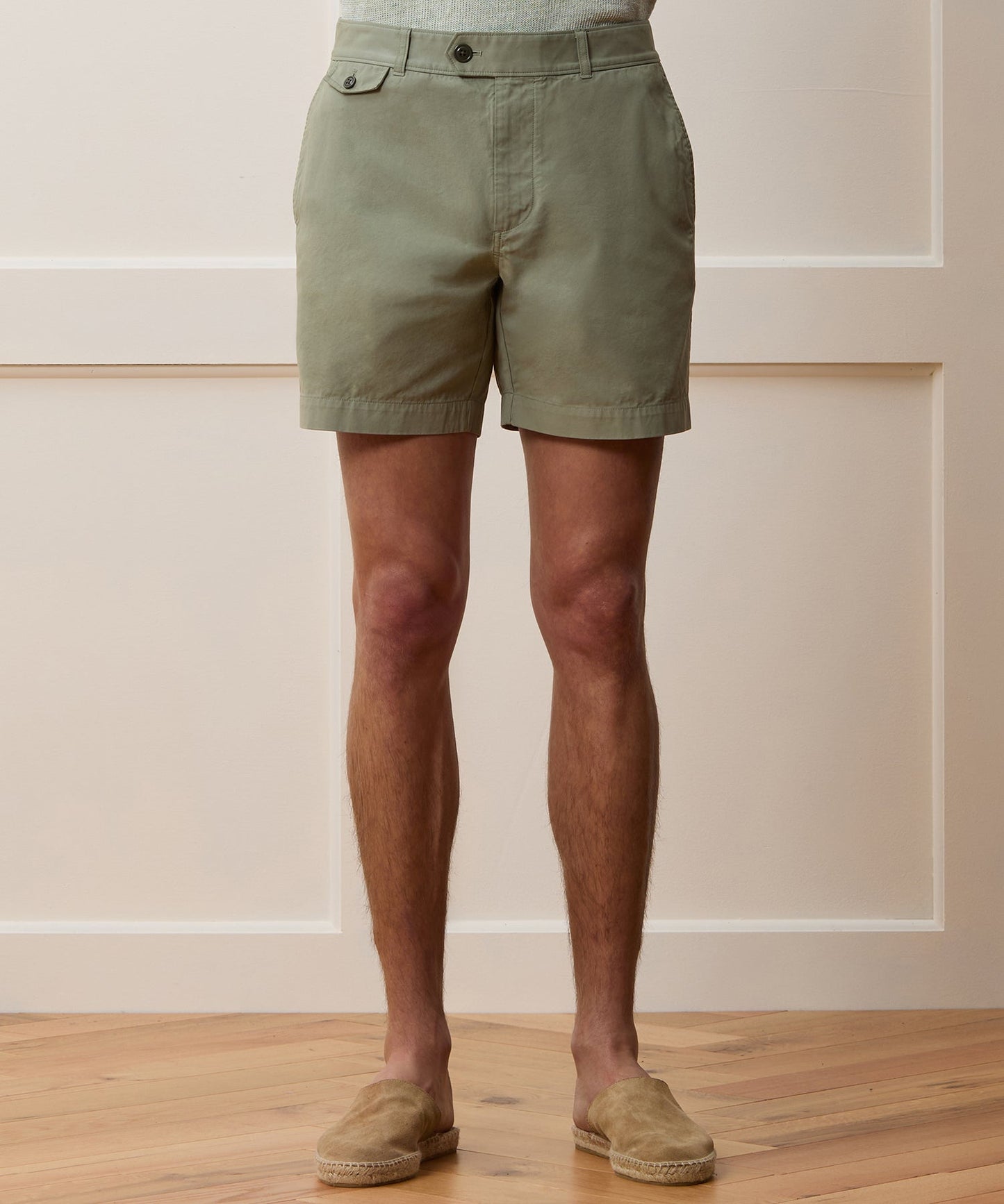 Todd Snyder 7" Chino Hudson Short in Green Sage Green Sage