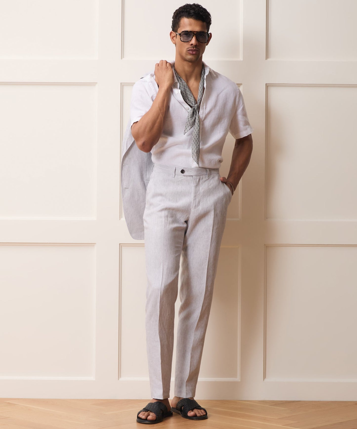 Todd Snyder Italian Linen Sutton Trouser in Light Grey Stripe Light Grey