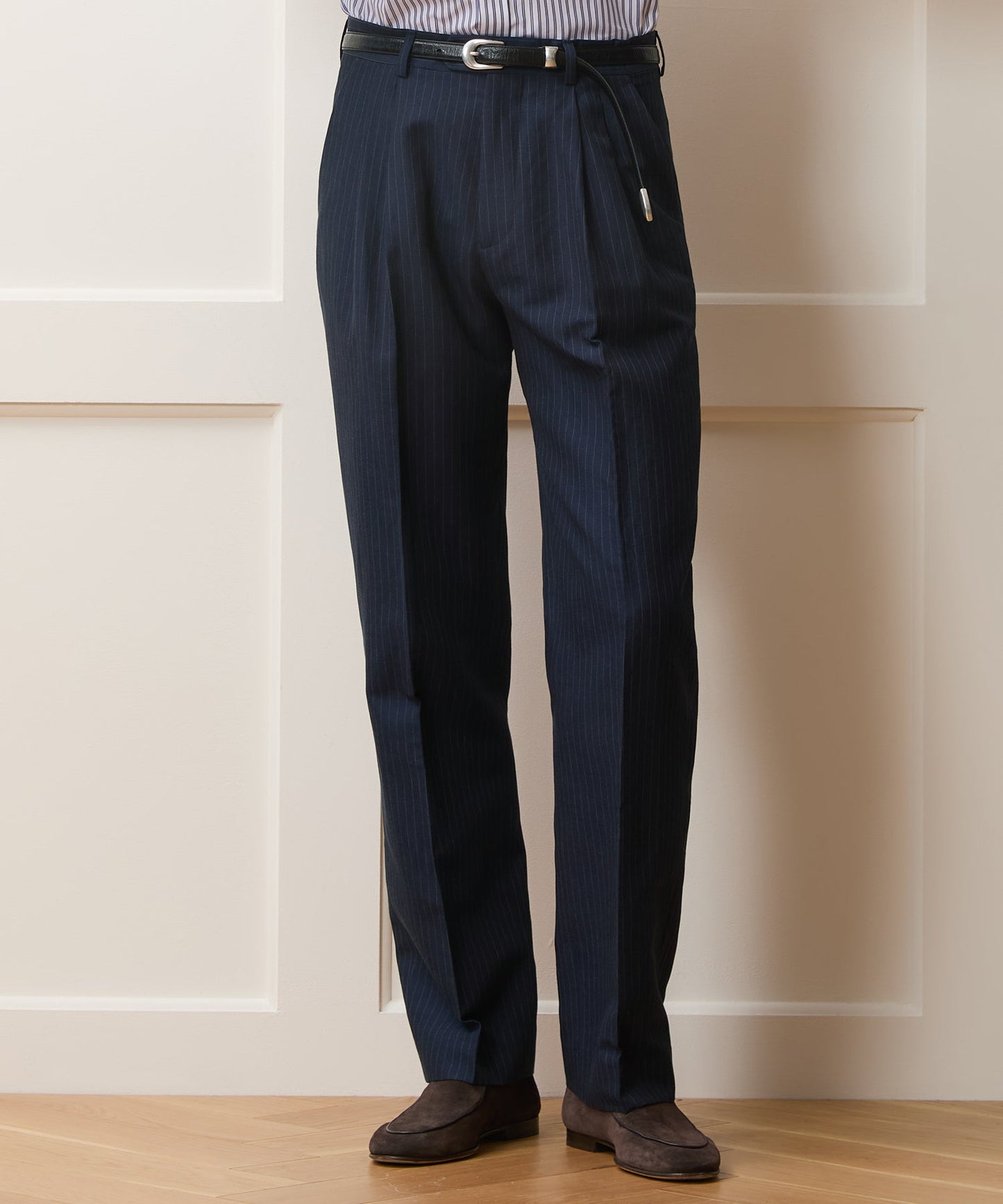 Todd Snyder Italian Linen-Cotton Wythe Trouser in Navy Stripe Navy