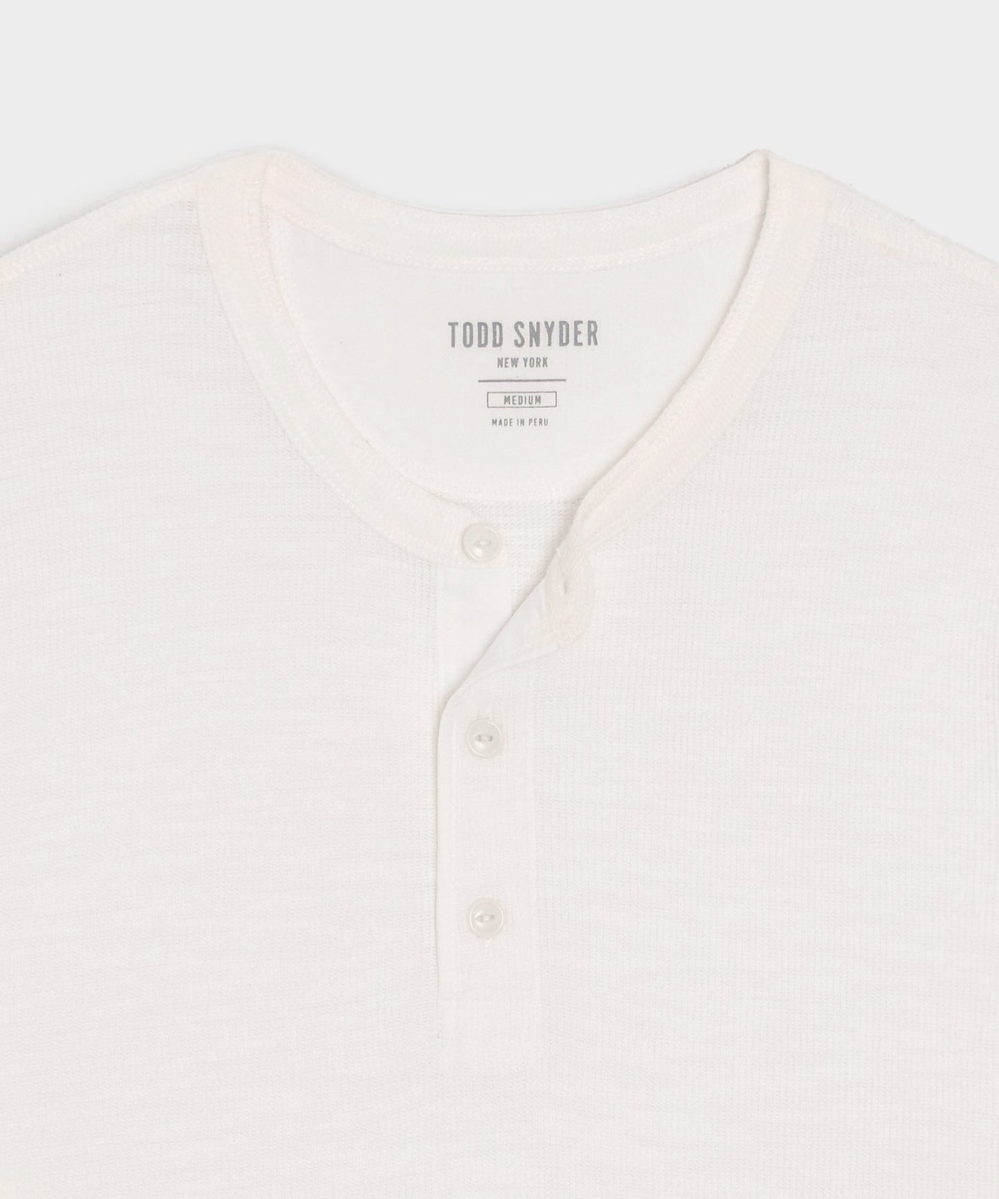 Todd Snyder Lightweight Mini Waffle Henley in Antique White Antique White