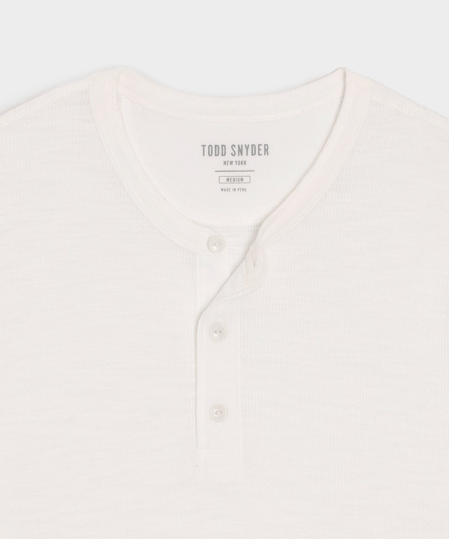 Todd Snyder Lightweight Mini Waffle Henley in Antique White Antique White