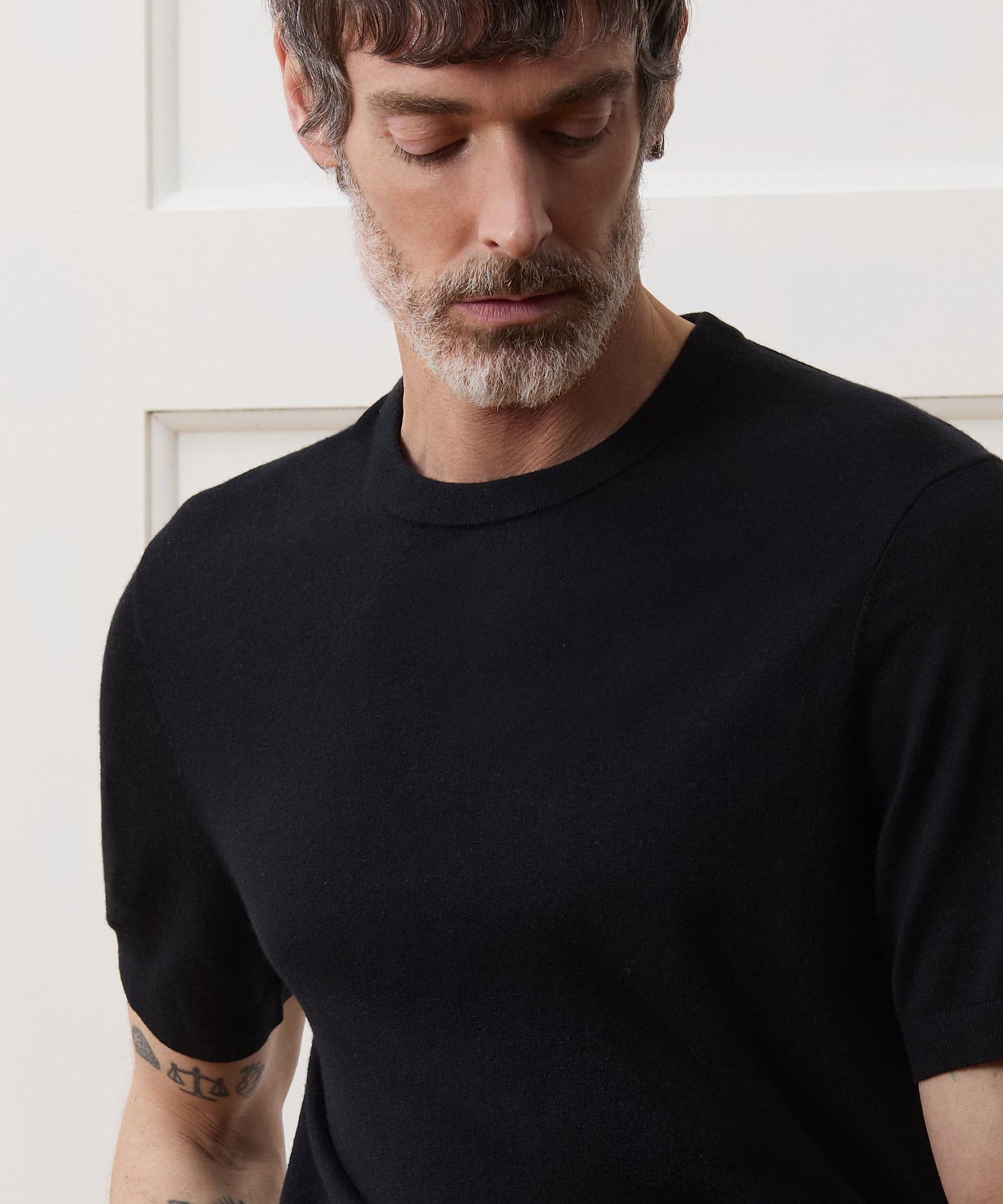 Todd Snyder Silk-Cashmere Sweater Tee in Black Black