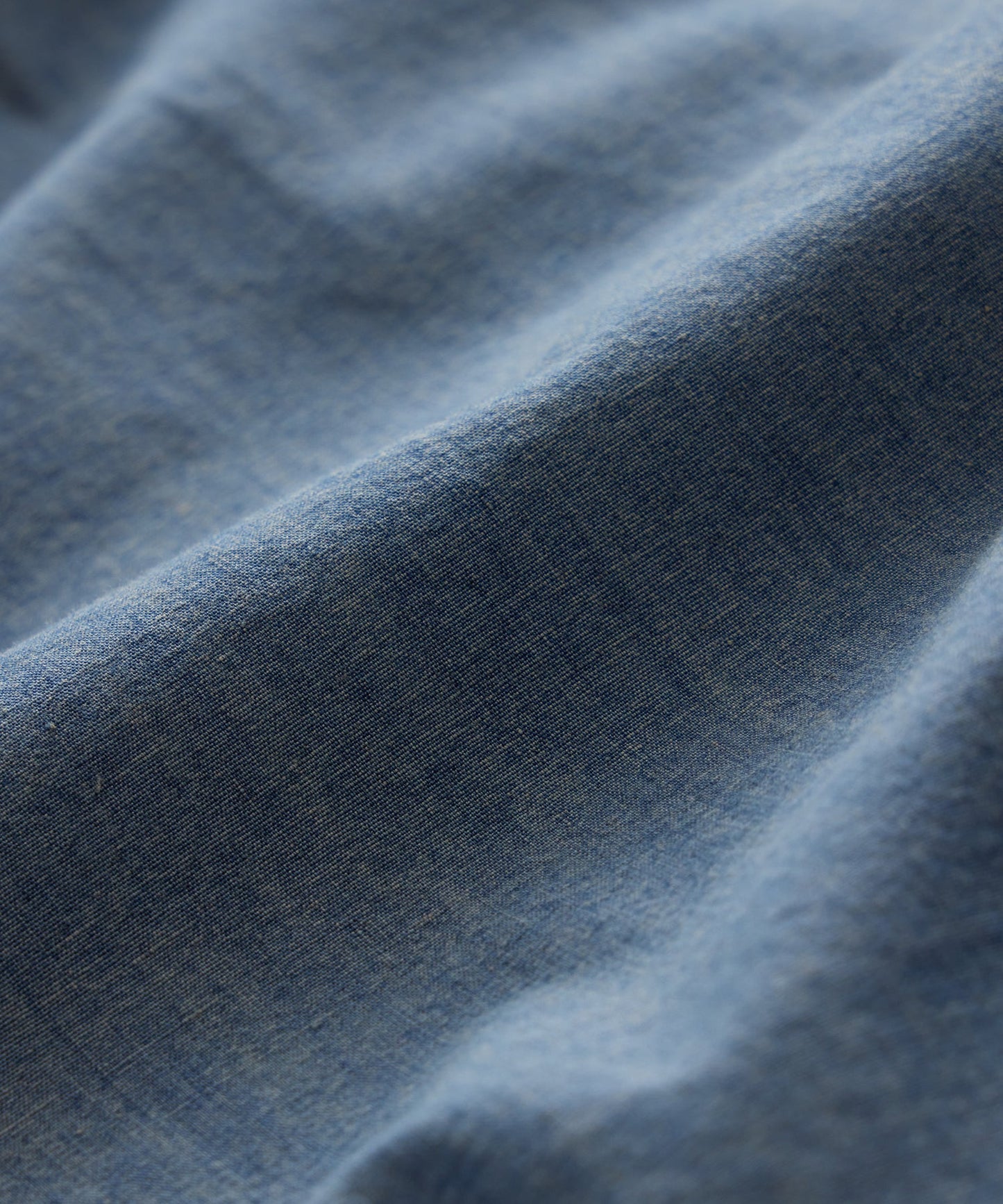 Todd Snyder Slim Fit Japanese Chambray Work Shirt in Indigo Indigo
