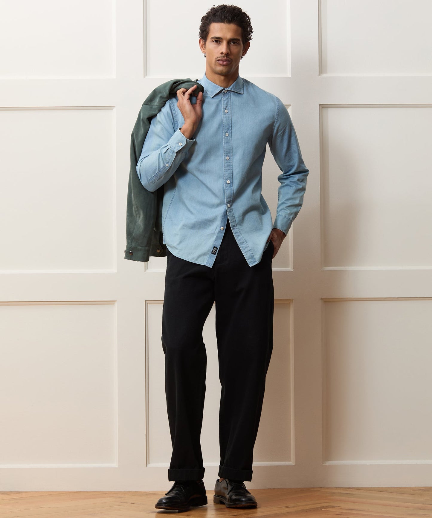 Todd Snyder Chambray Spread Collar Dress Shirt Light Indigo