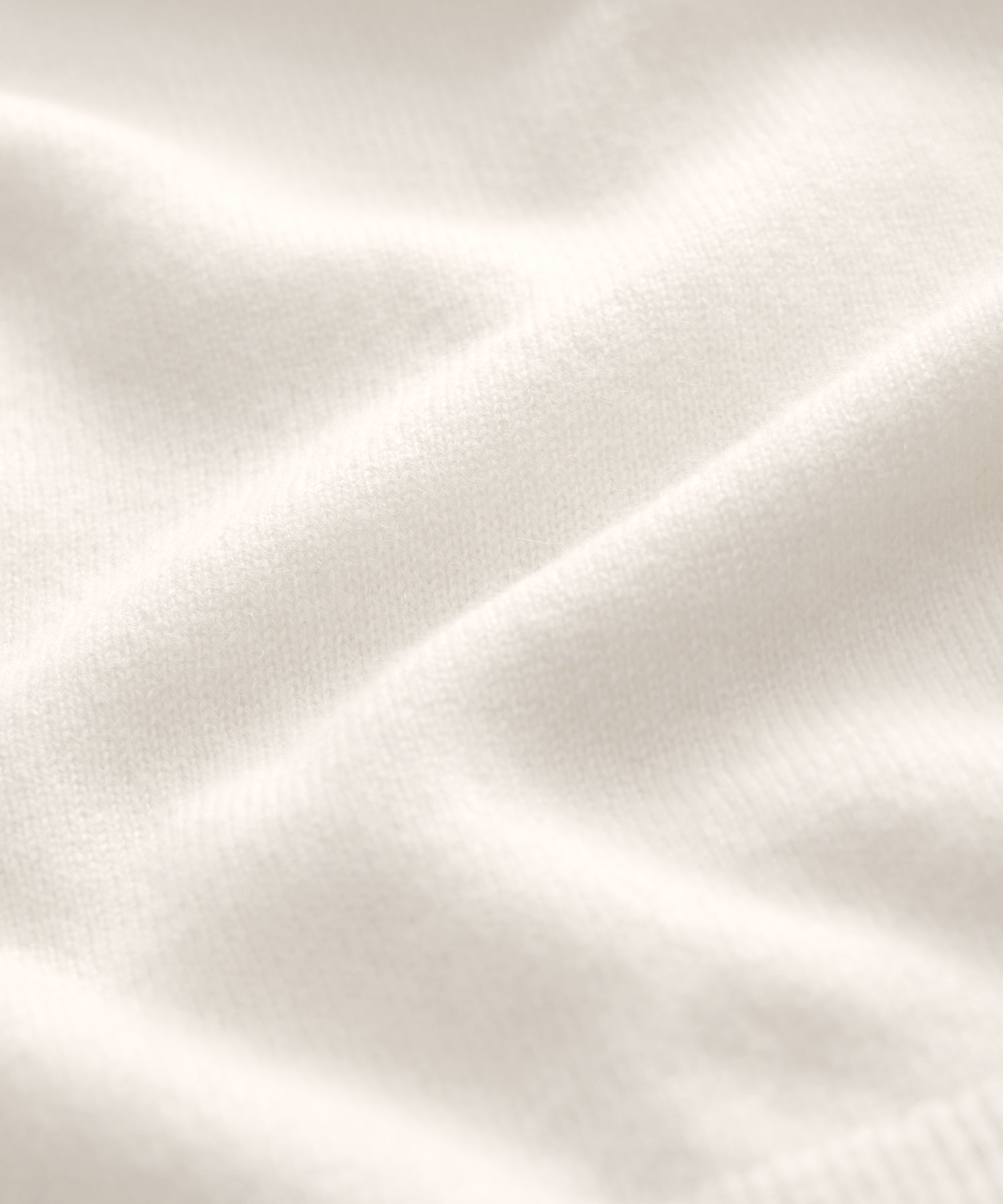 Todd Snyder Cashmere Crewneck in Off White Bisque