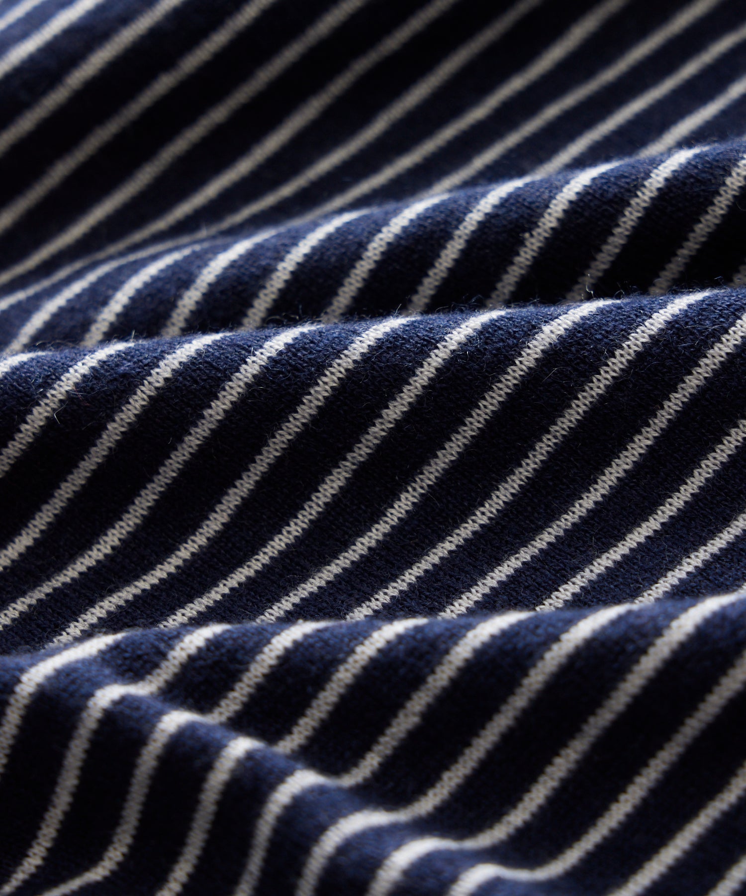 Todd Snyder Silk-Cashmere Crewneck Sweater in Navy Stripes Navy