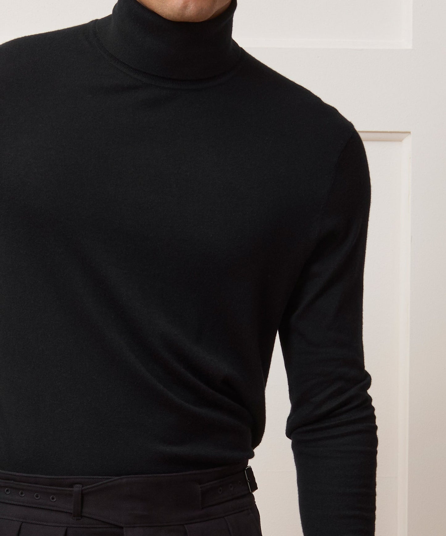 Todd Snyder Silk-Cashmere Turtleneck Sweater in Black Black