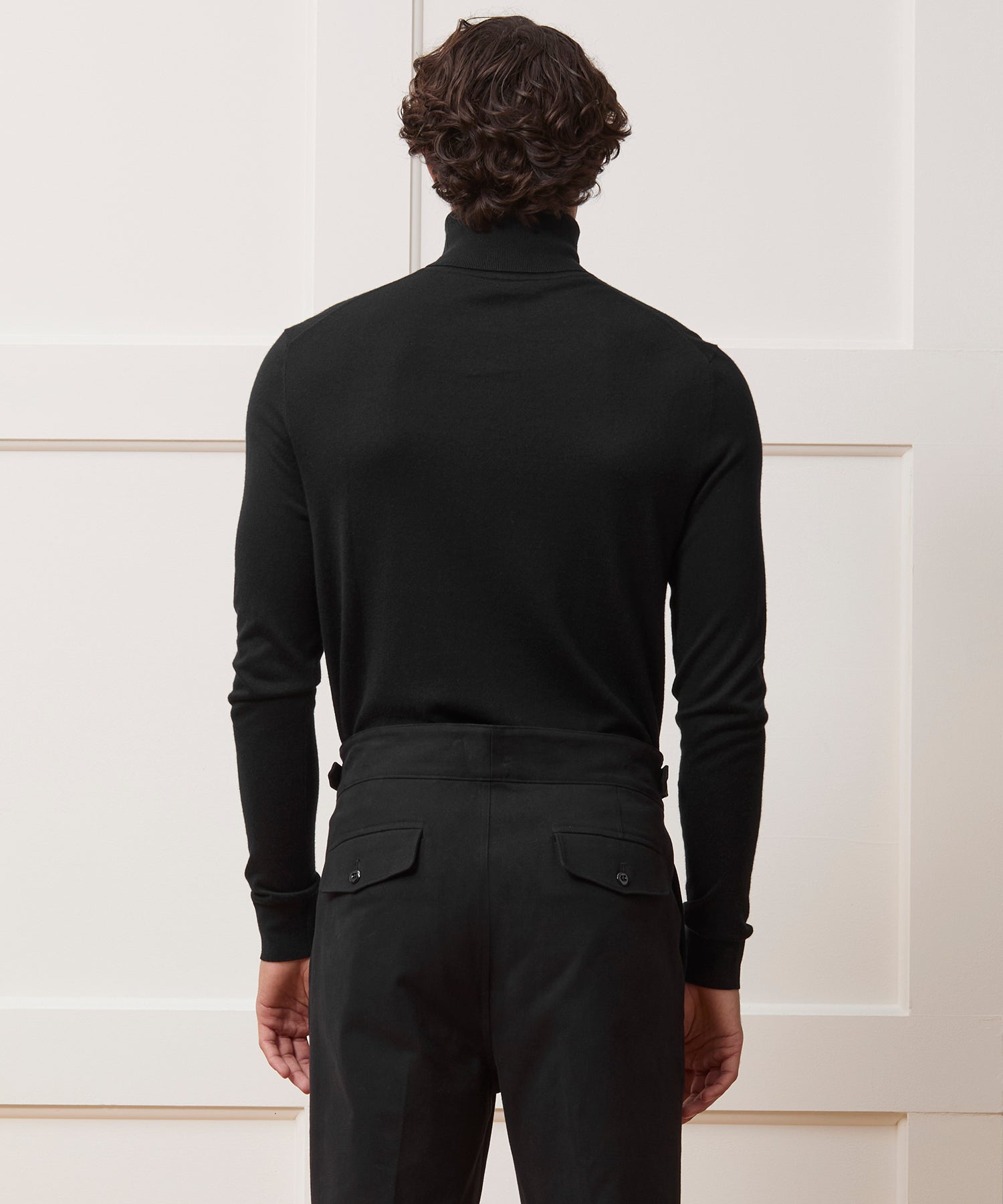 Todd Snyder Silk-Cashmere Turtleneck Sweater in Black Black