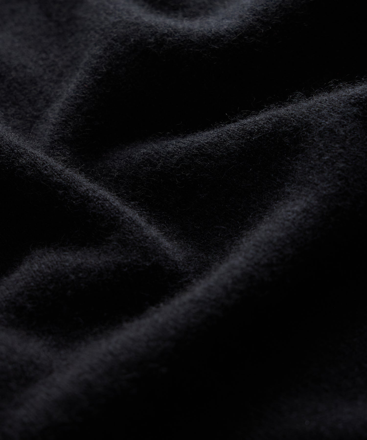 Todd Snyder Midweight Cashmere Cardigan in Black Black