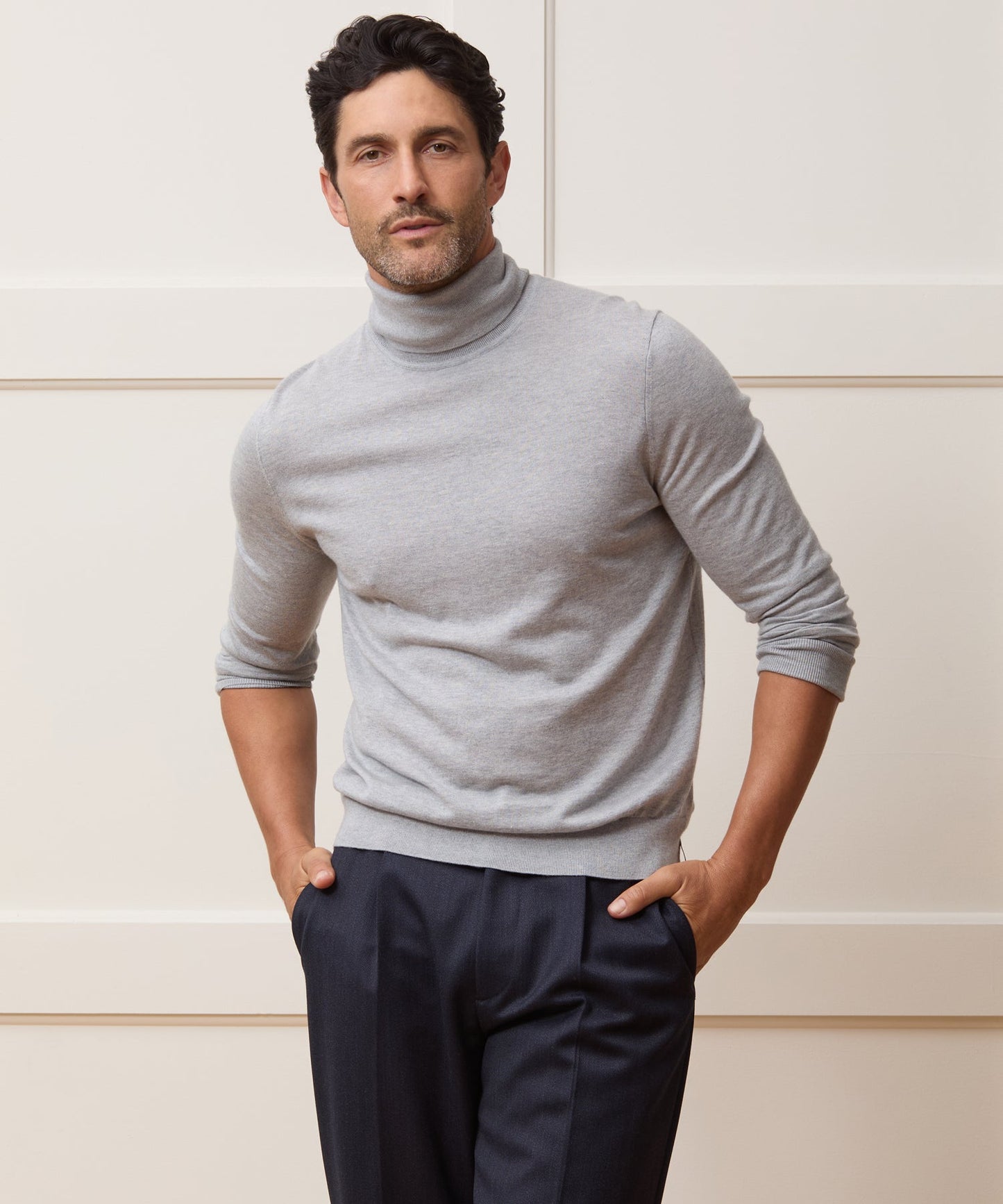 Todd Snyder Silk-Cashmere Turtleneck Sweater in Light Gray Heather Light Grey Heather