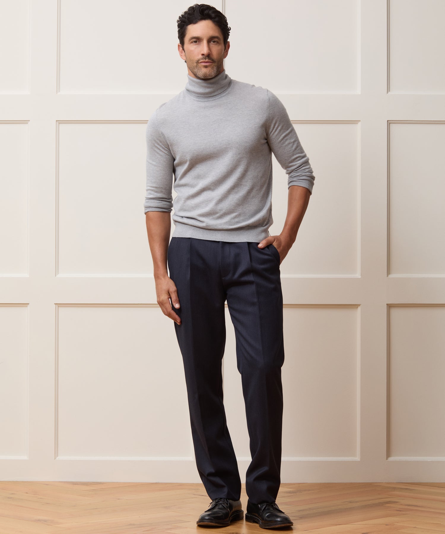 Todd Snyder Silk-Cashmere Turtleneck Sweater in Light Gray Heather Light Grey Heather
